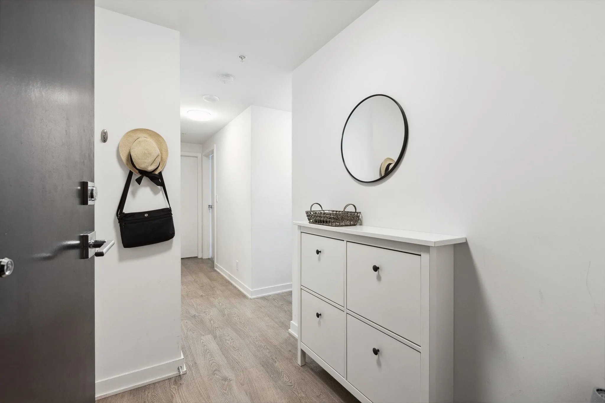 403 1471 Hunter Street