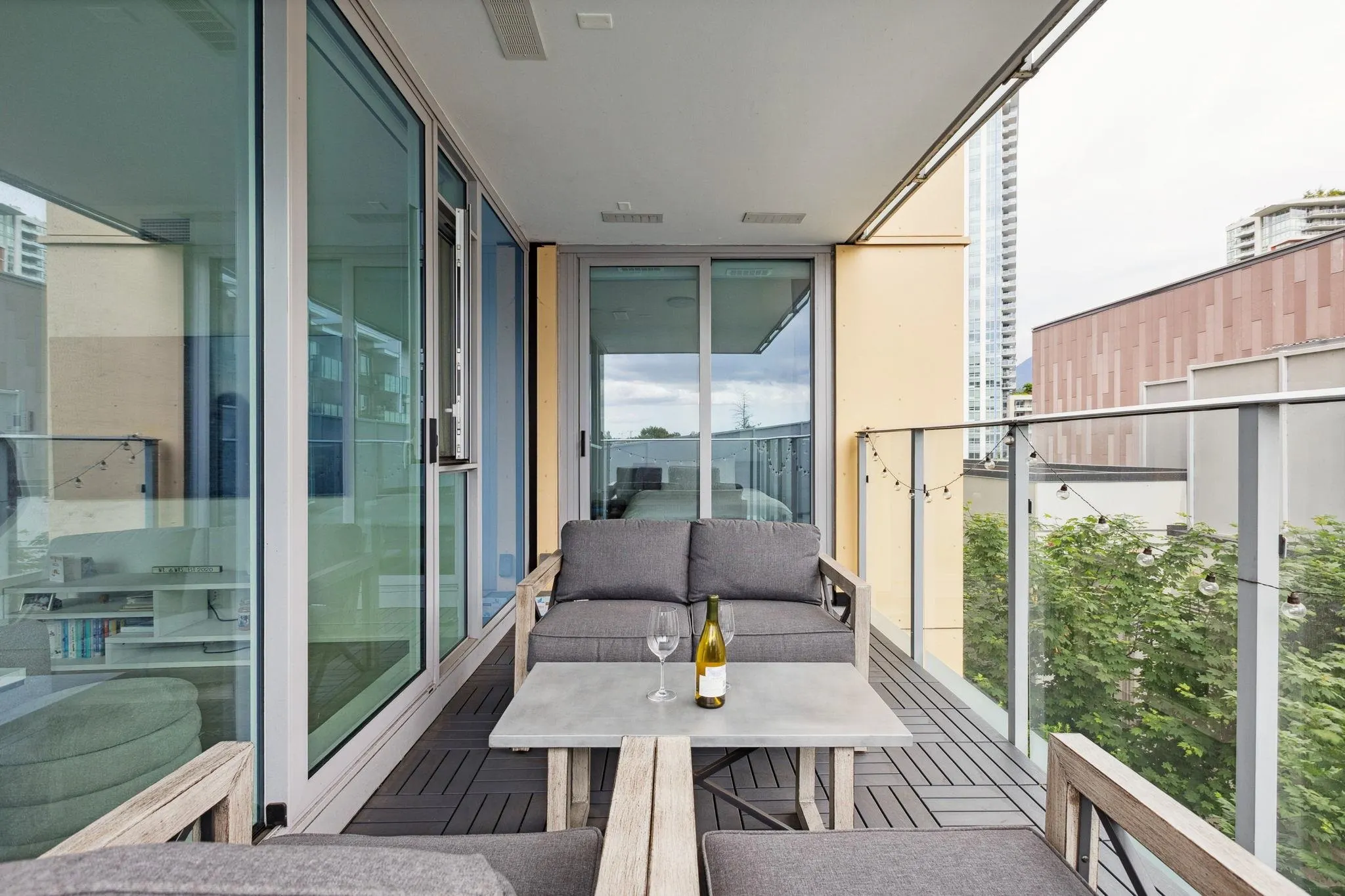 403 1471 Hunter Street