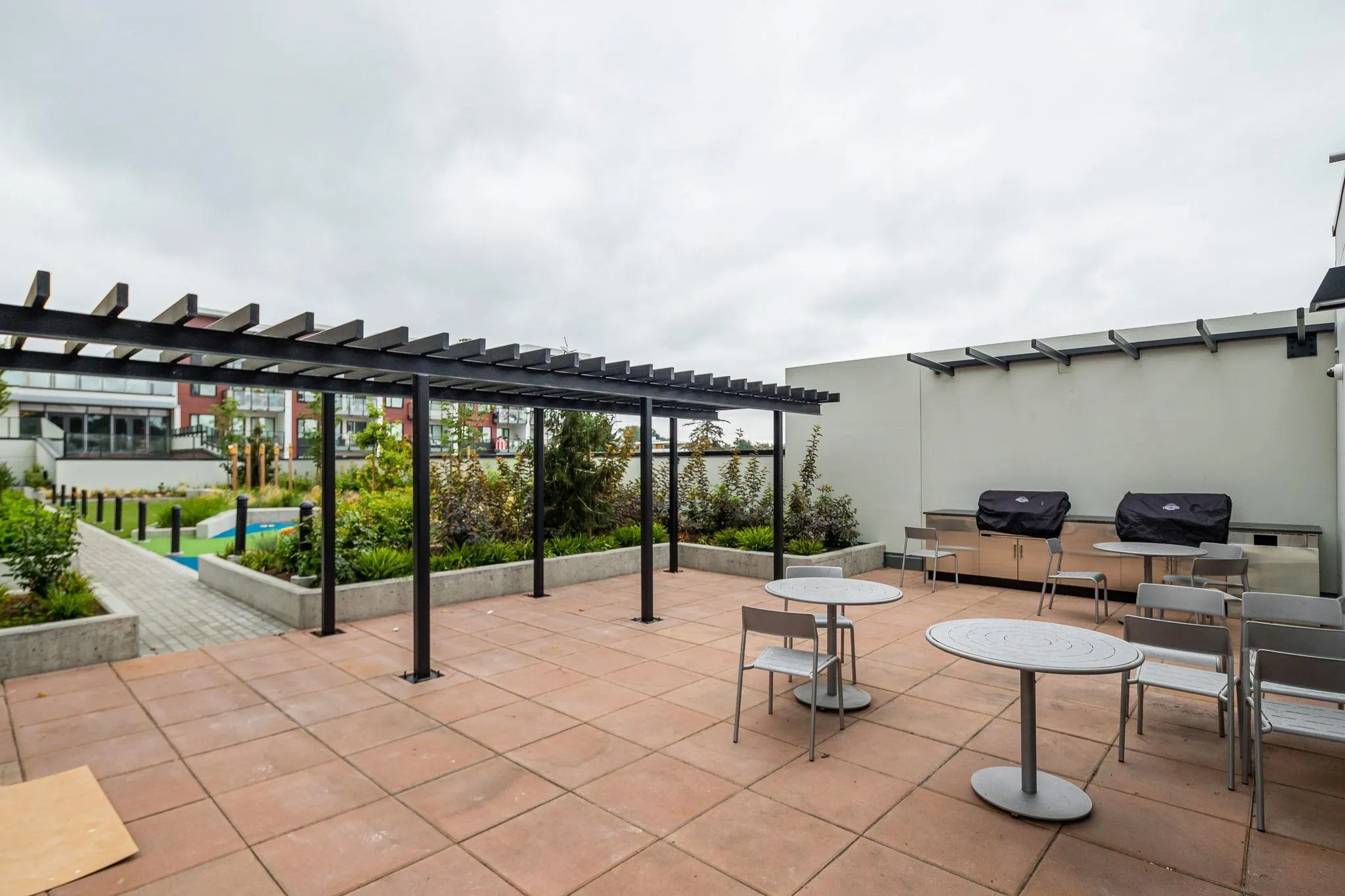 403 1471 Hunter Street