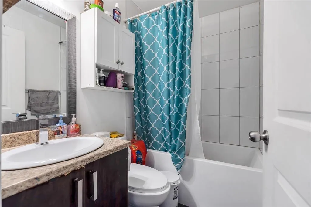 32678 Pandora Avenue