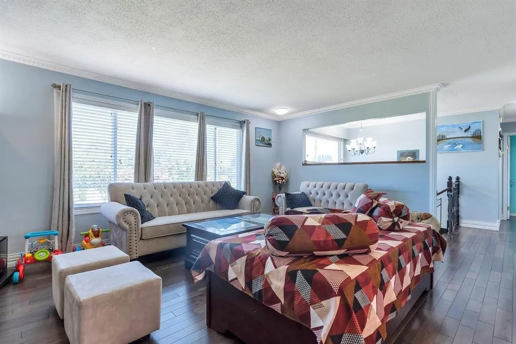 32678 Pandora Avenue