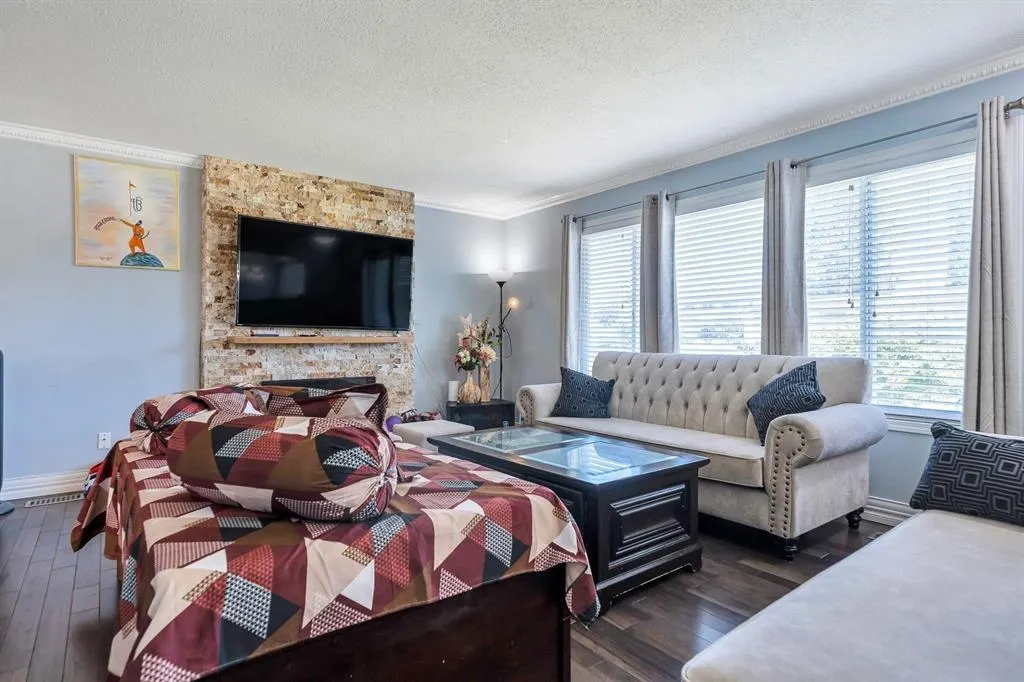 32678 Pandora Avenue