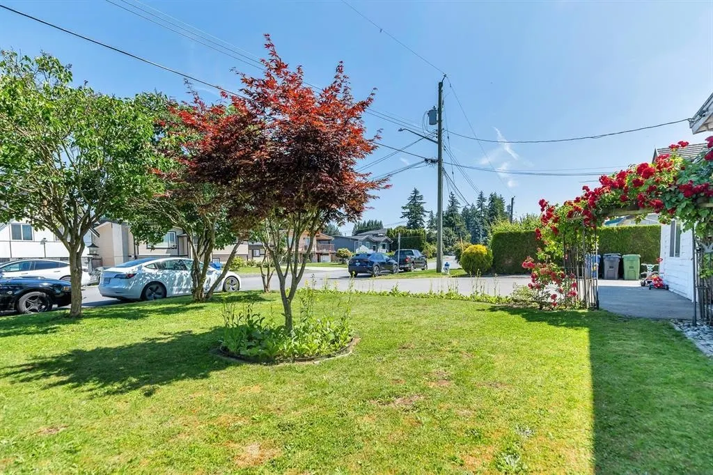 32678 Pandora Avenue