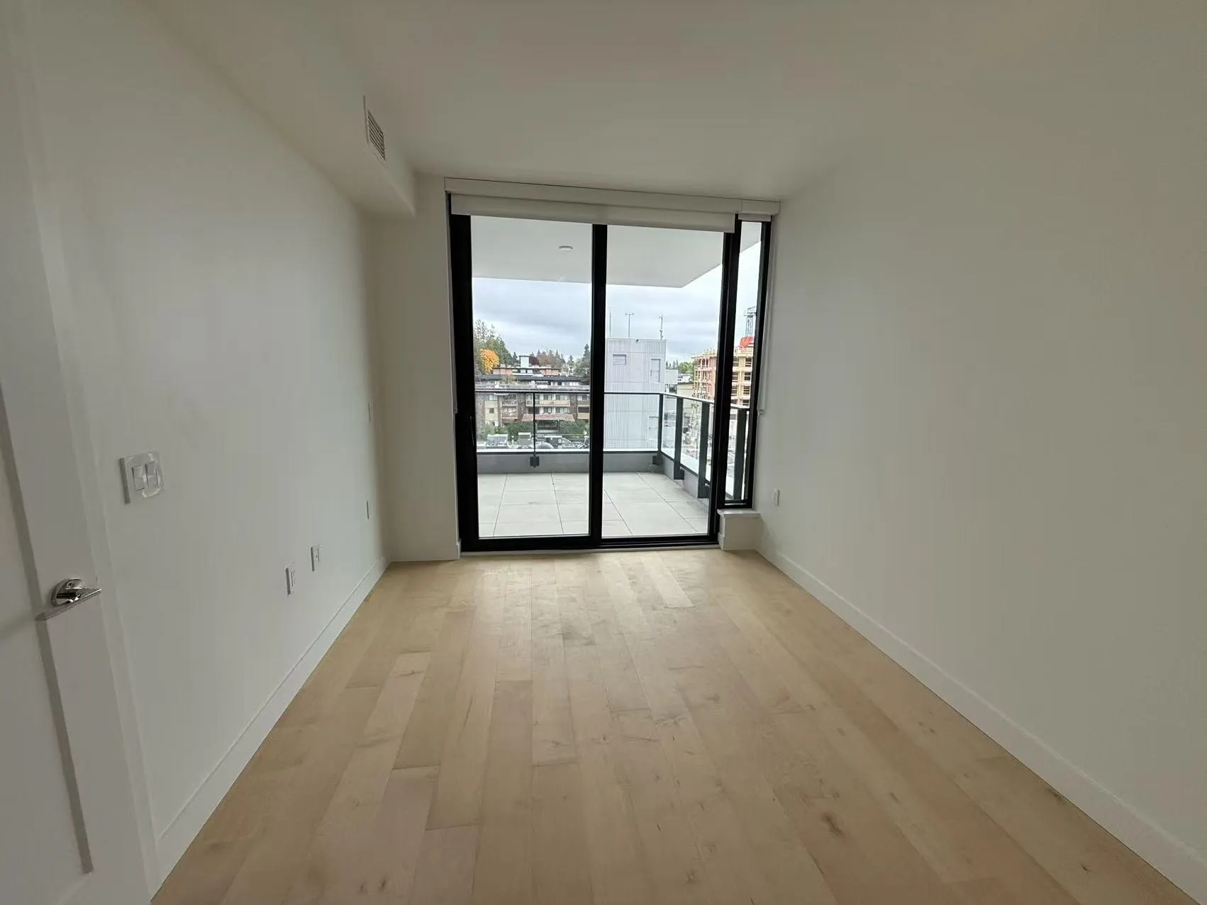 501 135 13th E Street