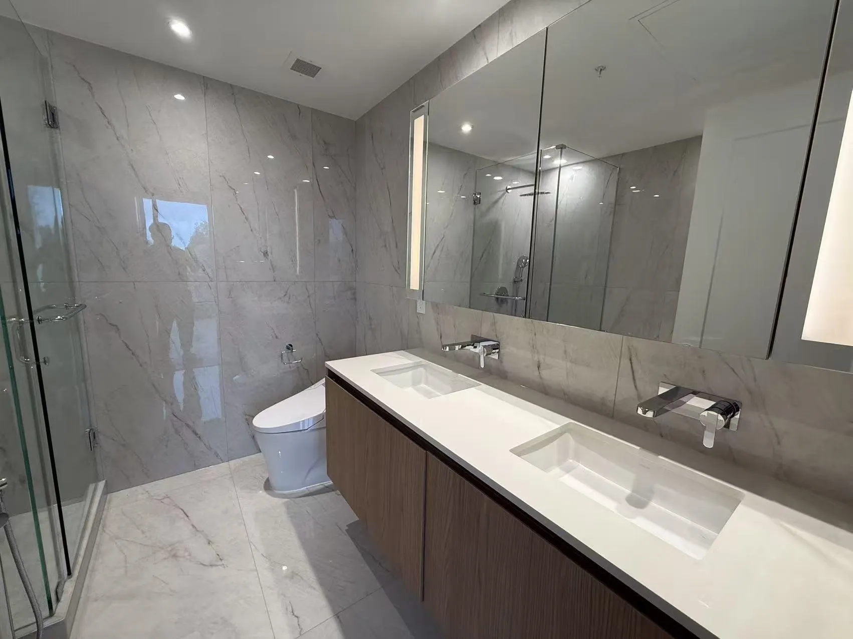 501 135 13th E Street