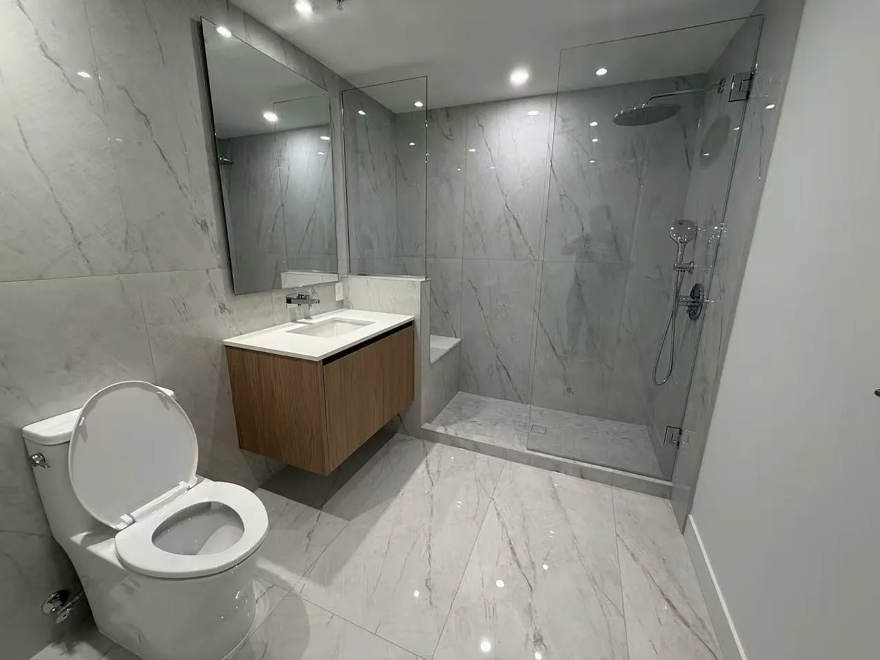 501 135 13th E Street