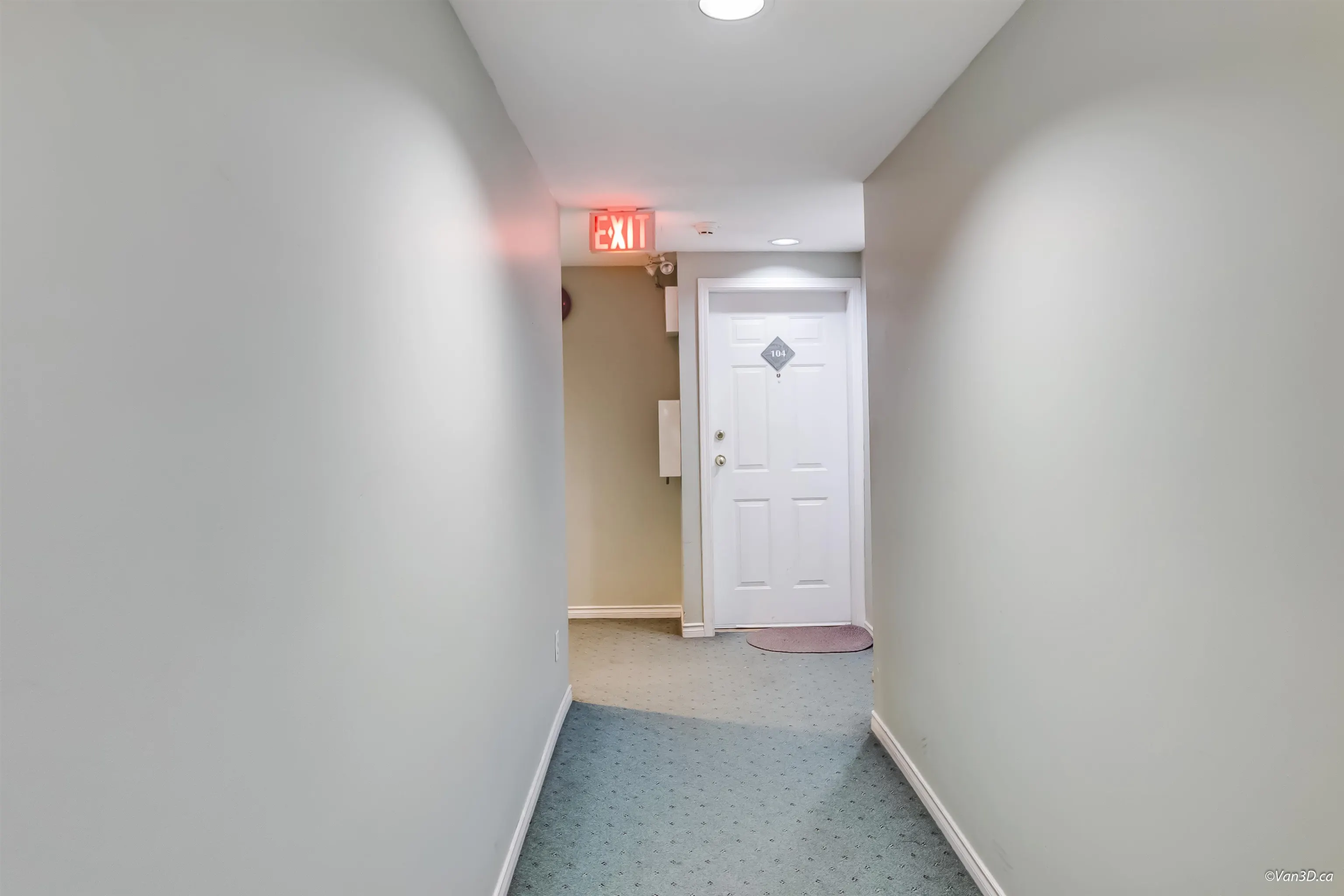 104 177 W 5th Street