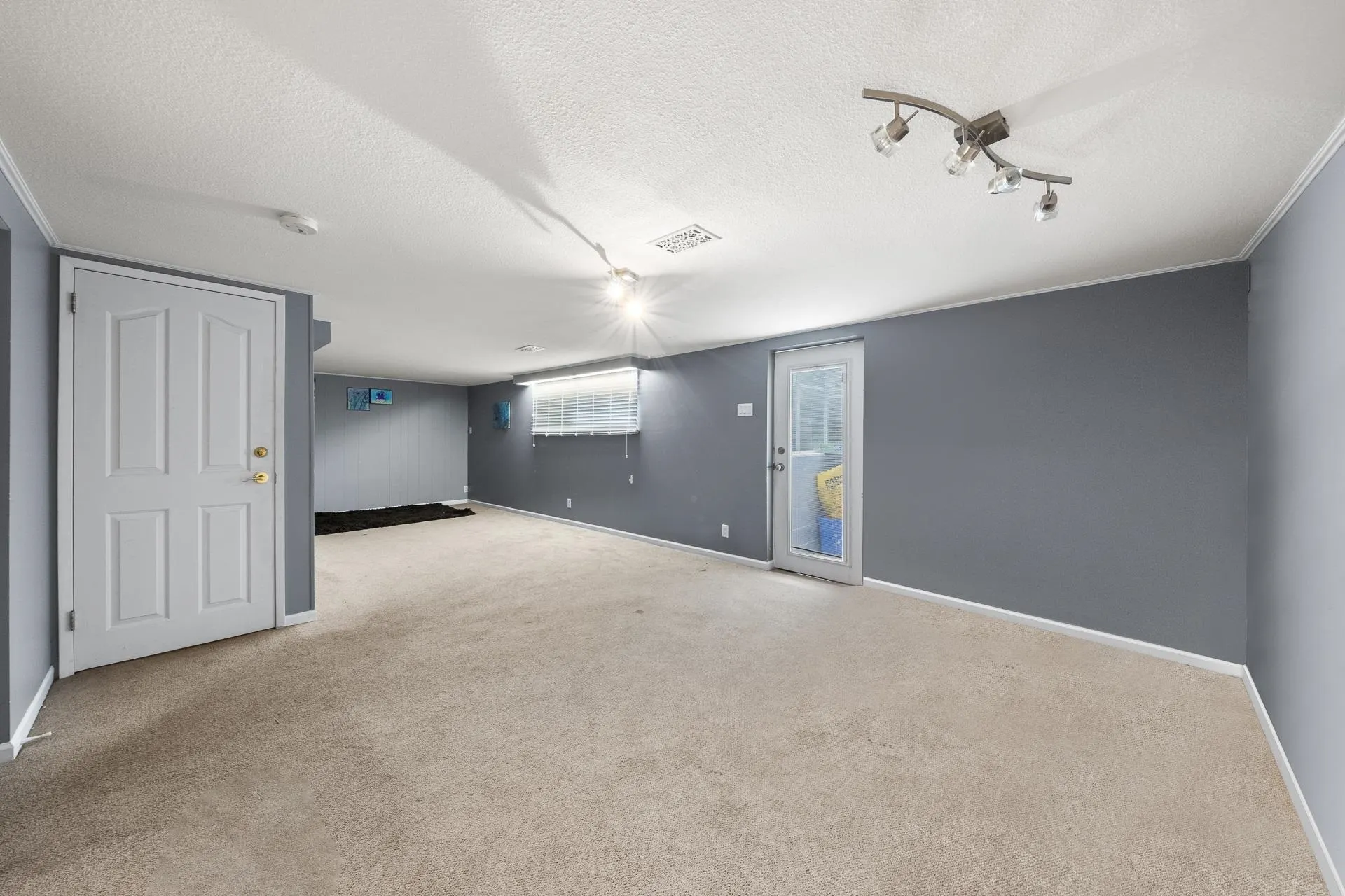 14424 Mann Park Crescent