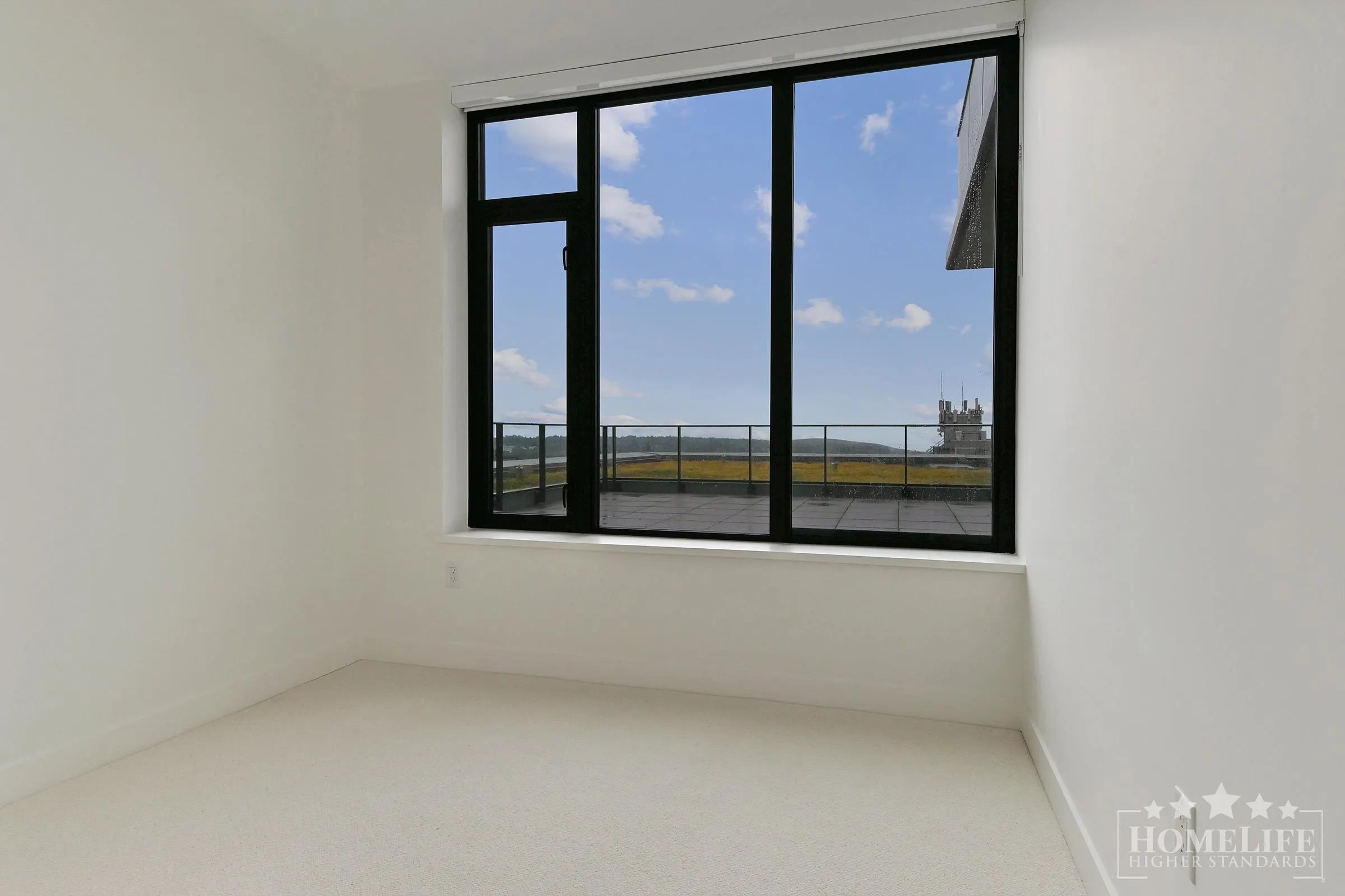 1302 1588 Johnston Road