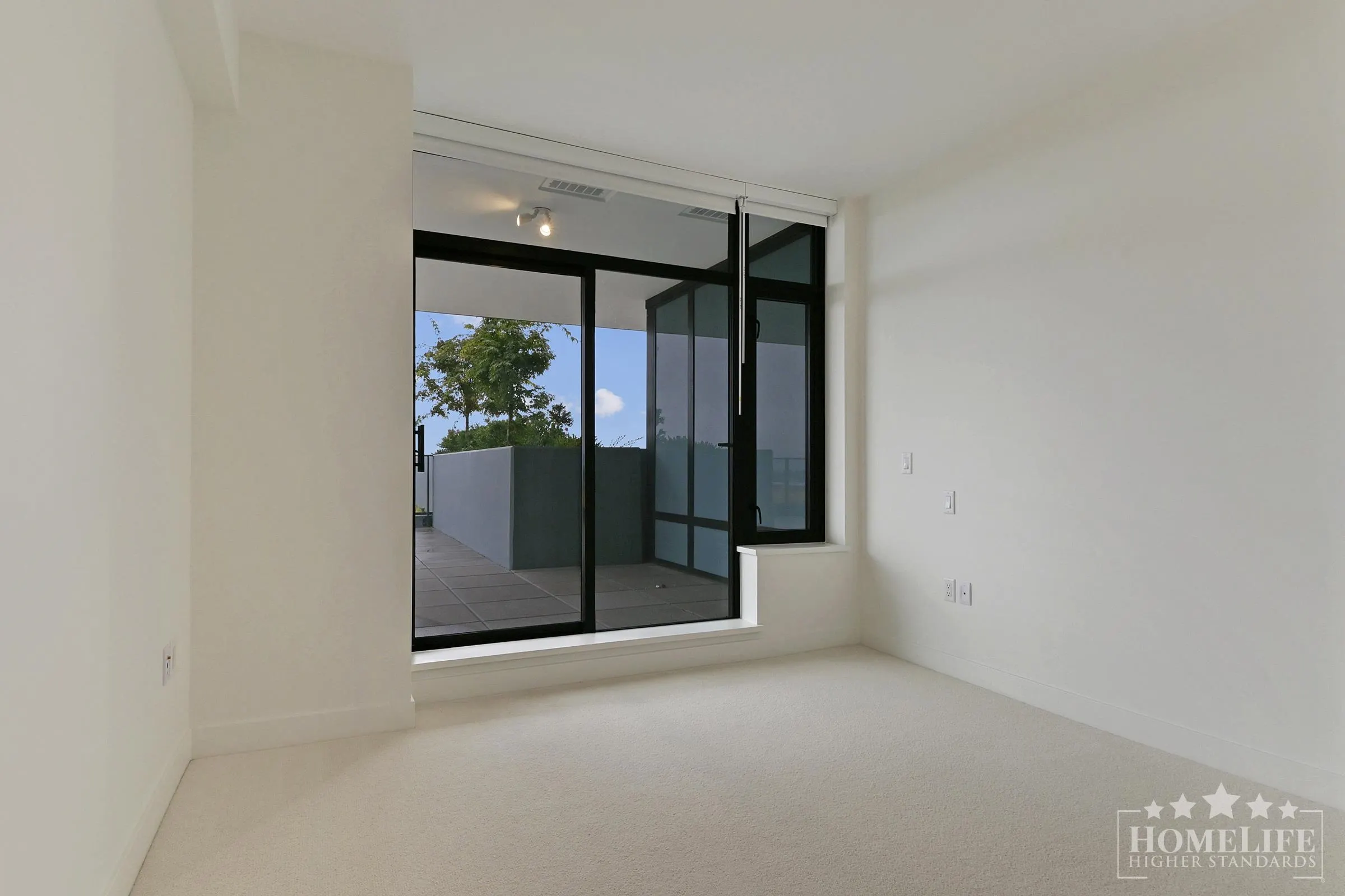 1302 1588 Johnston Road