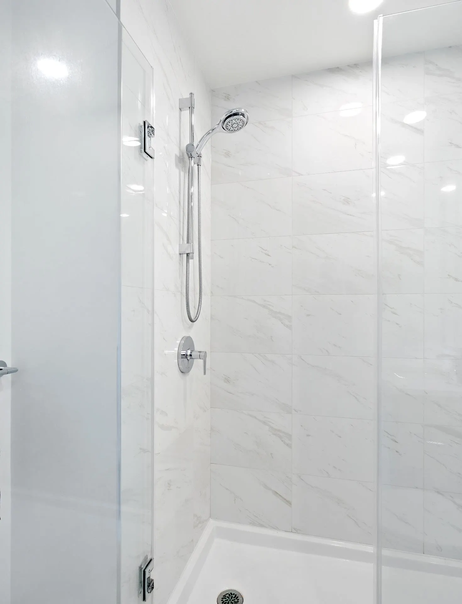 321 7599 15th Street