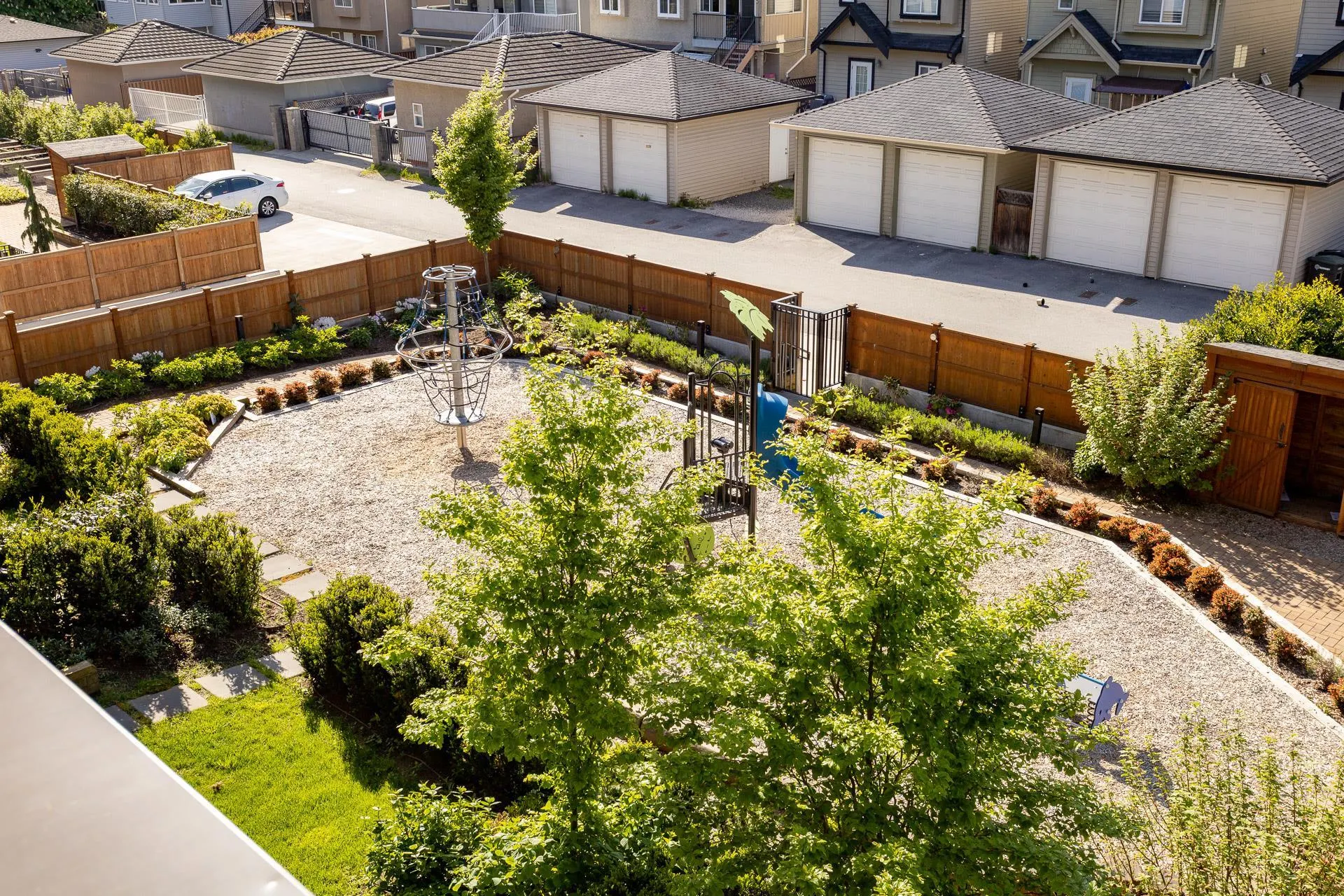 321 7599 15th Street