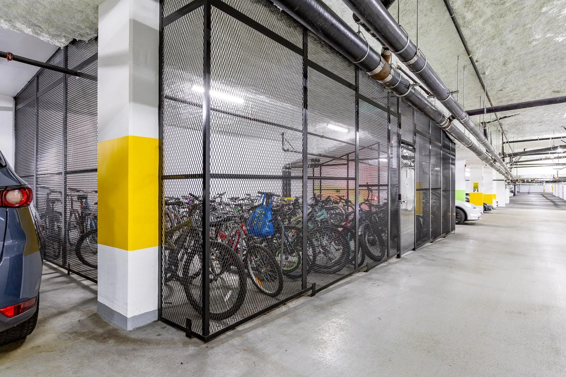 321 7599 15th Street