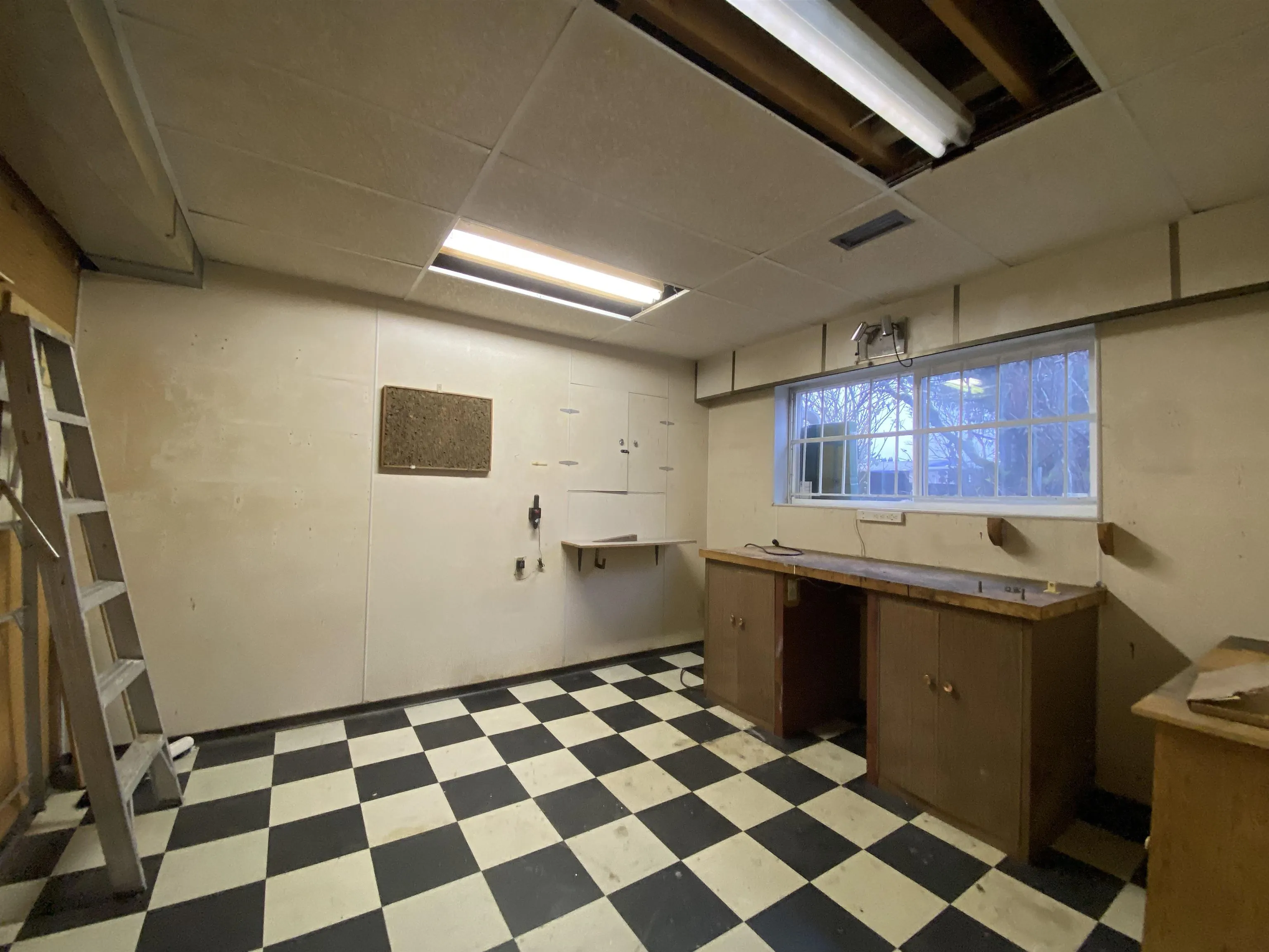 6145 Sherbrooke Street