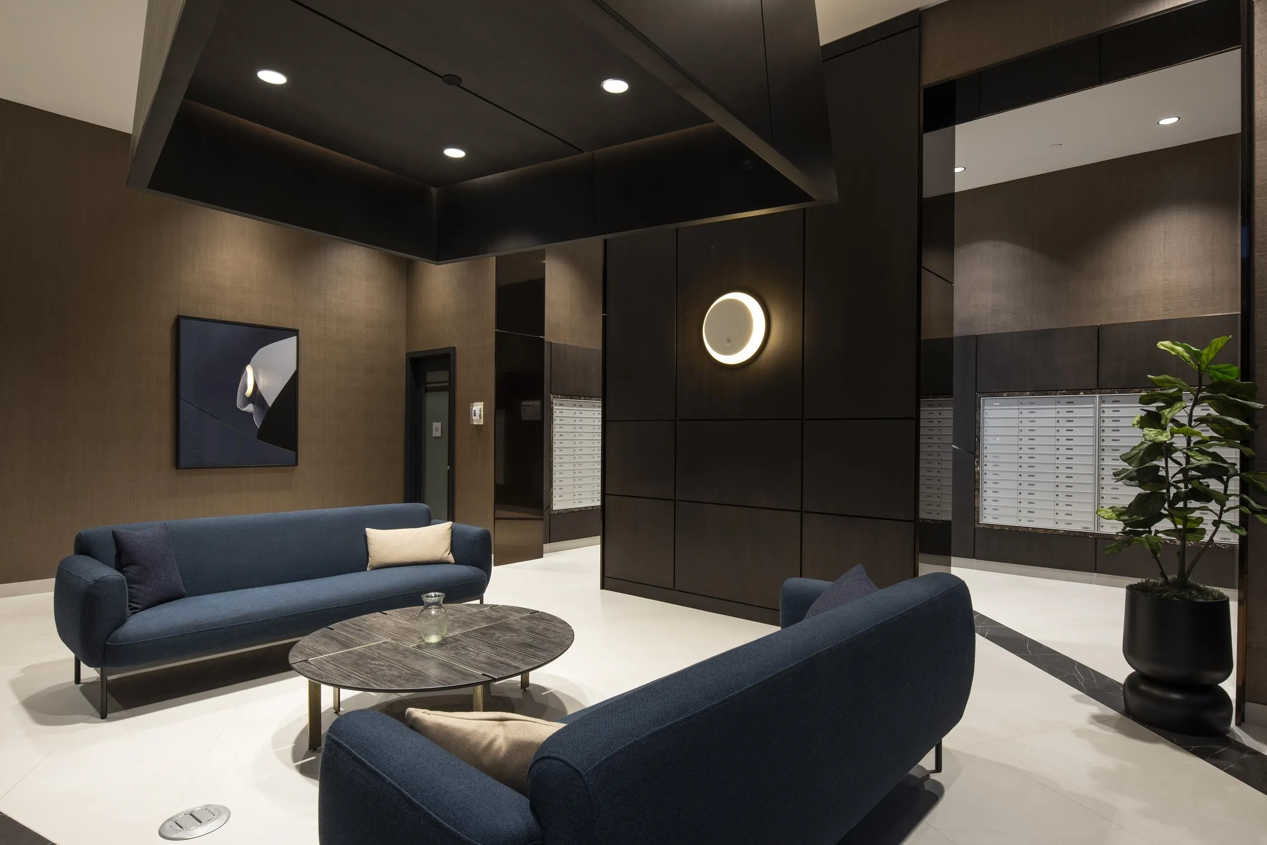 2205 1500 Fern Street