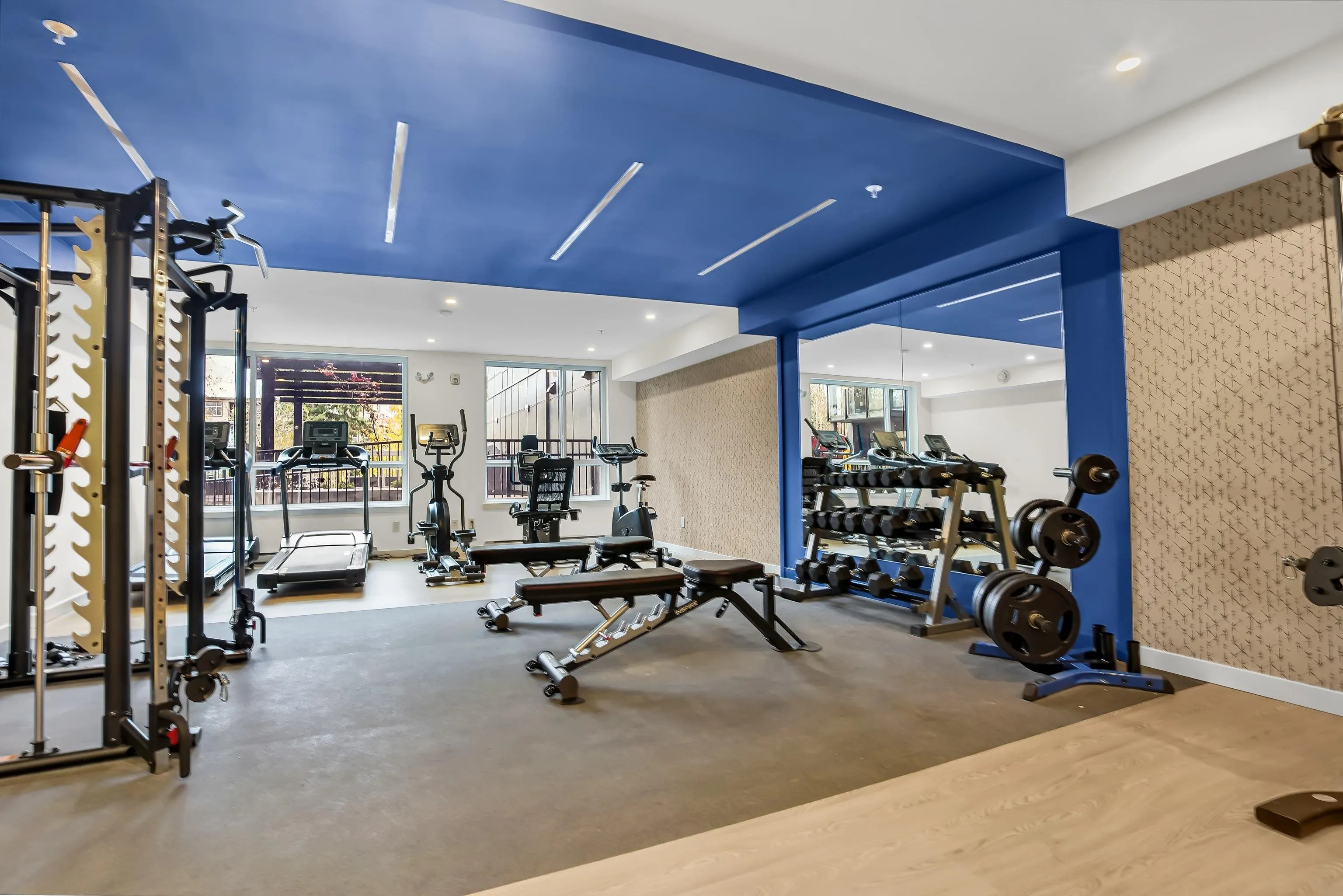 E318 13858 108 Avenue