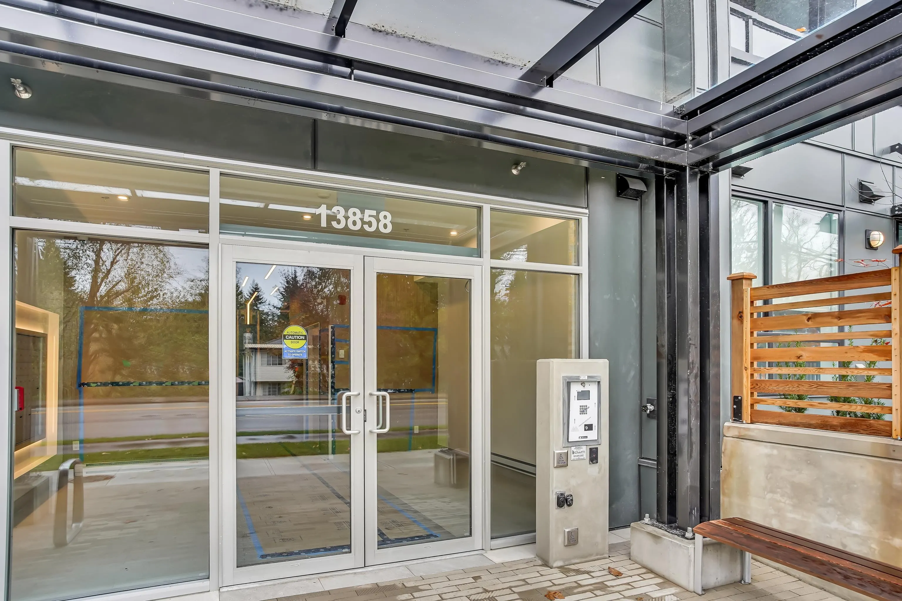 E318 13858 108 Avenue