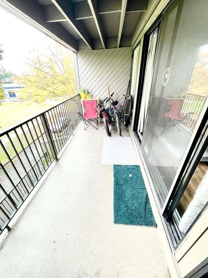 219 9300 Glenacres Drive