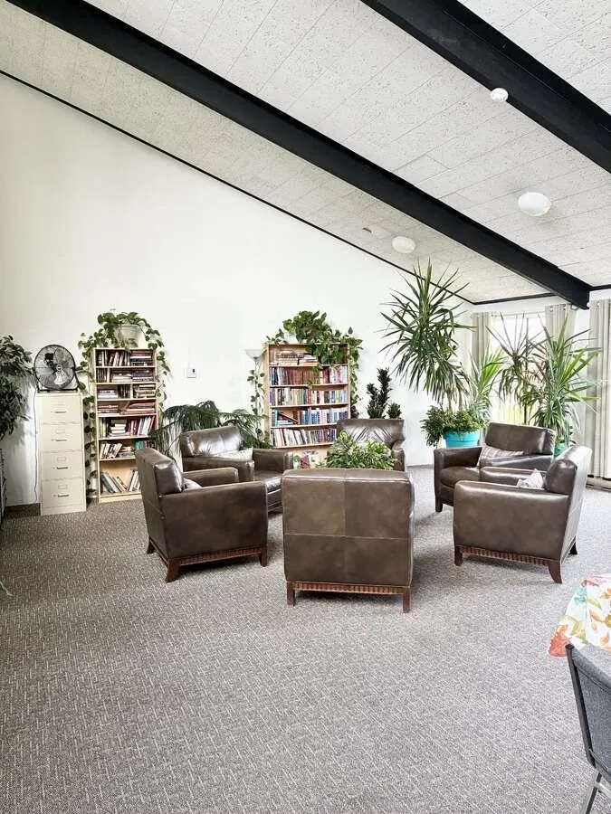 219 9300 Glenacres Drive