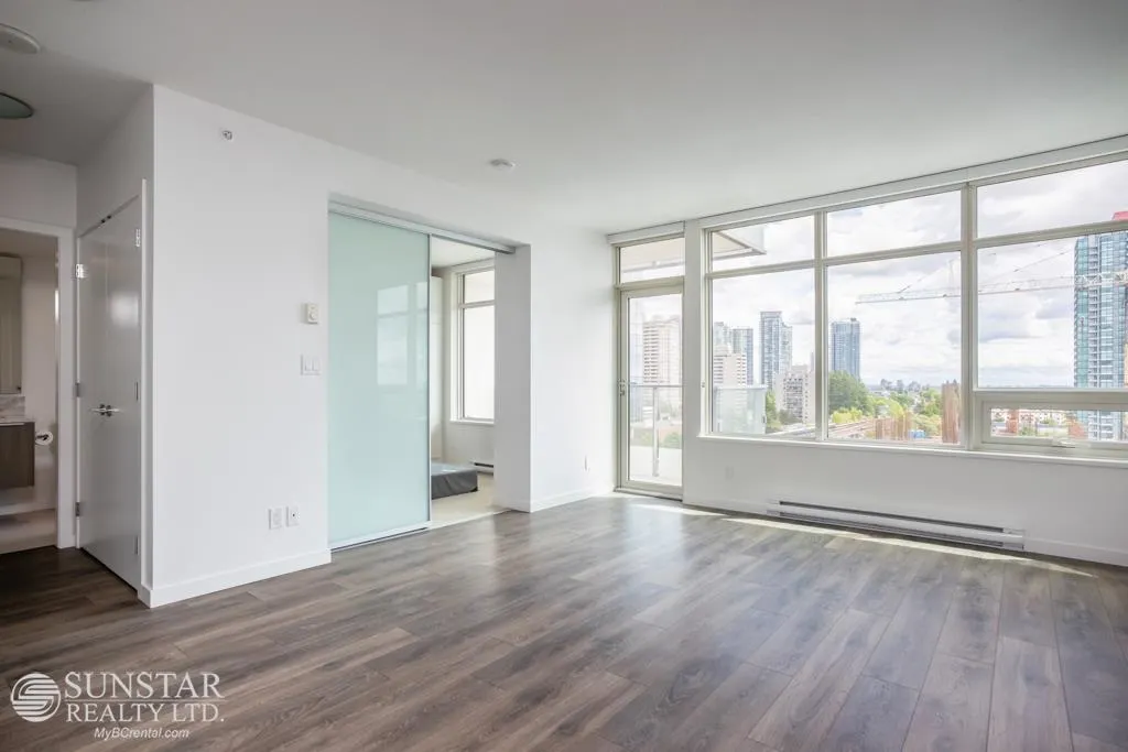 903 6461 Telford Avenue