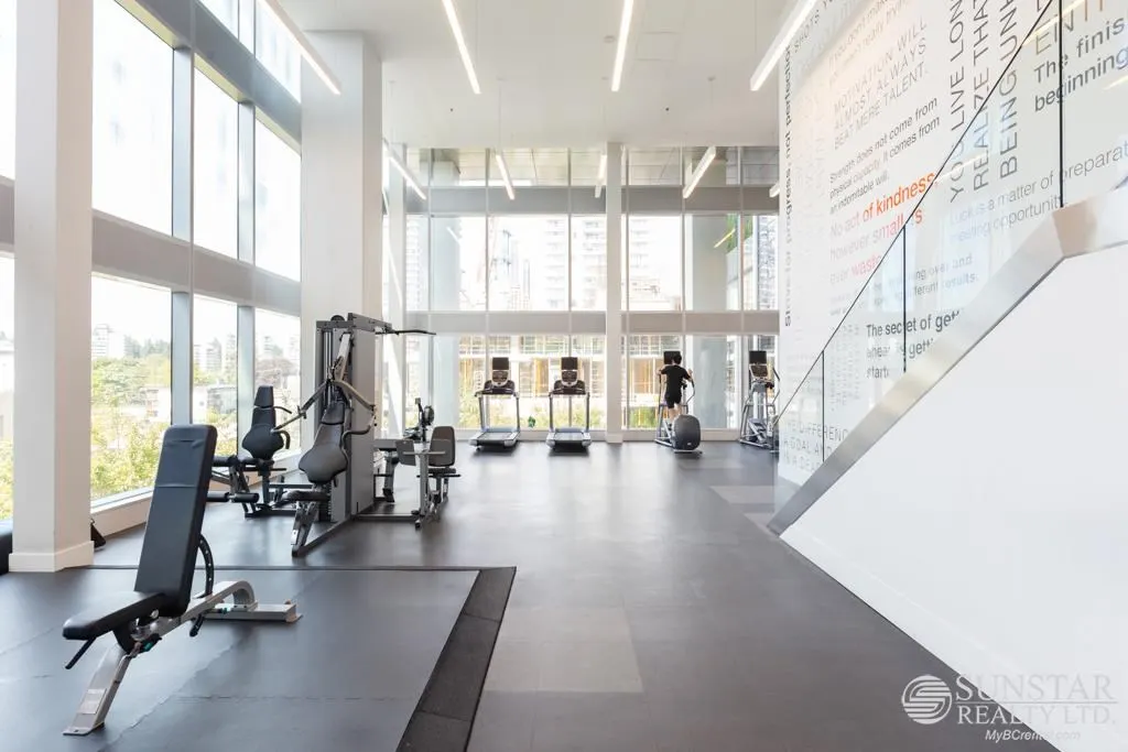 903 6461 Telford Avenue