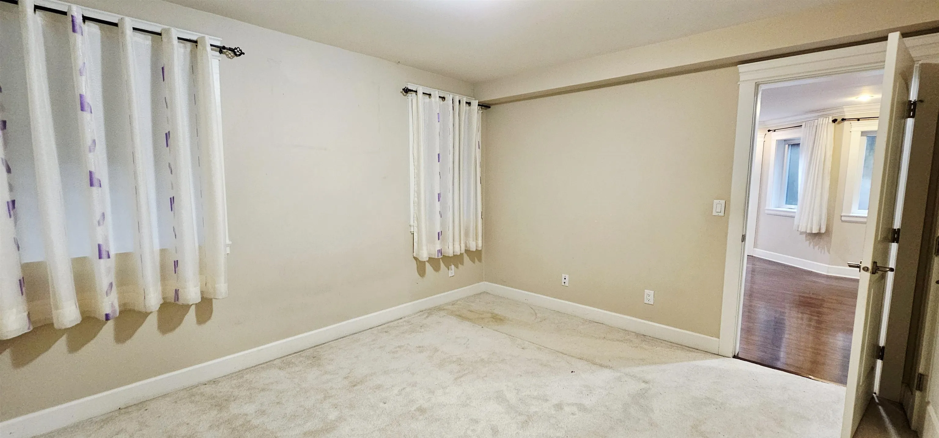 Lower/ 888 Canyon Boulevard