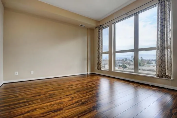 655 4099 Stolberg Street