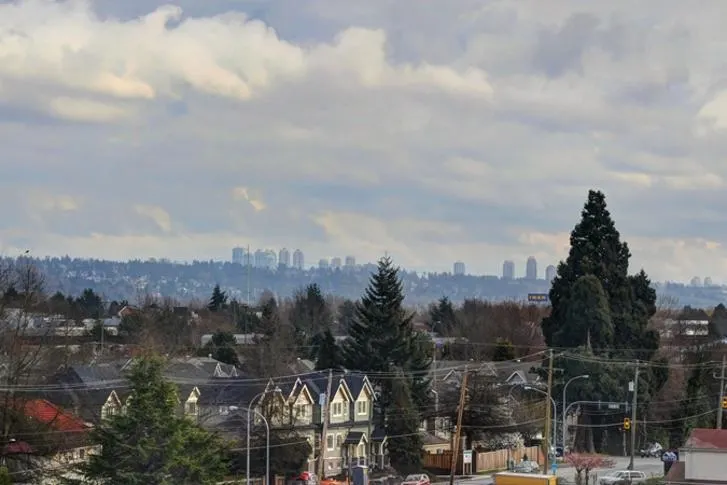 655 4099 Stolberg Street