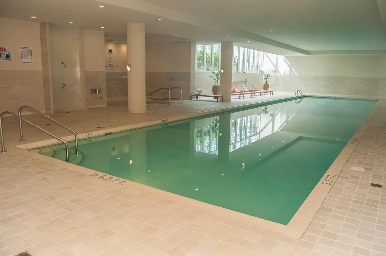 2302 638 Beach Crescent