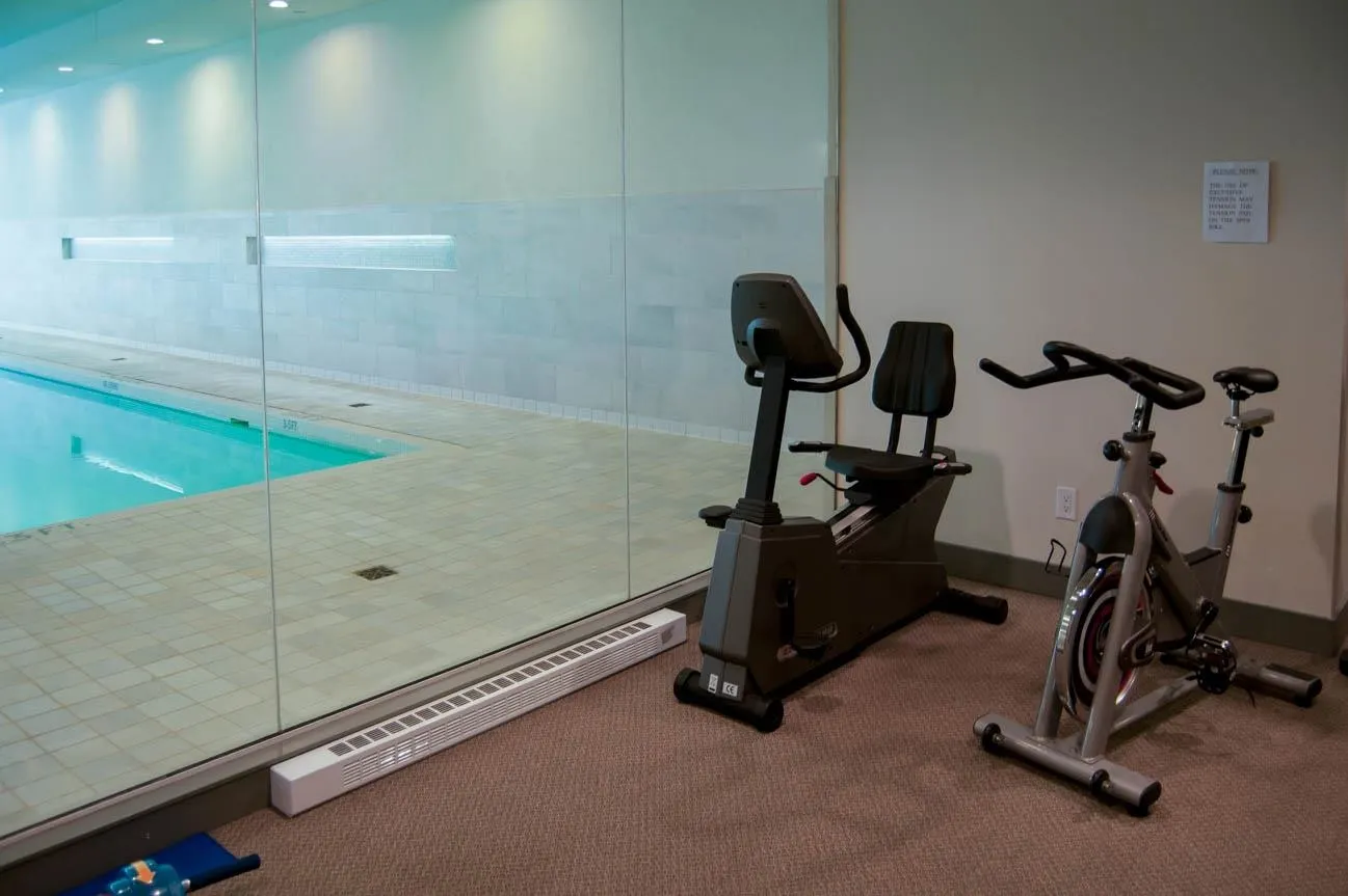 2302 638 Beach Crescent