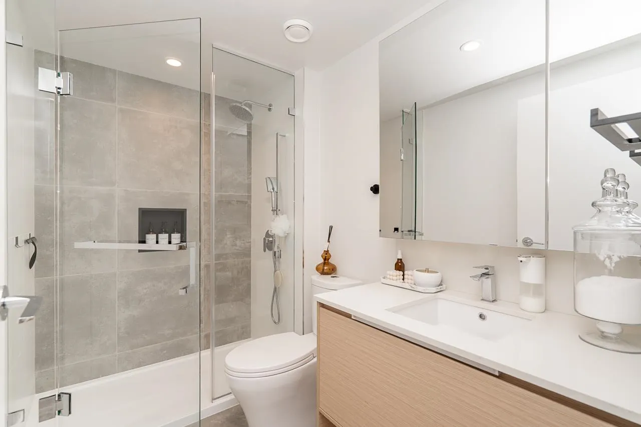 2604 13725 George Junction