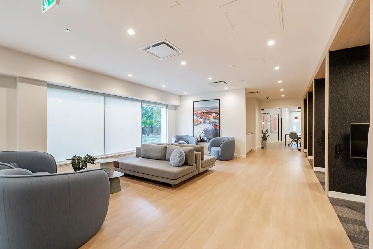 2604 13725 George Junction