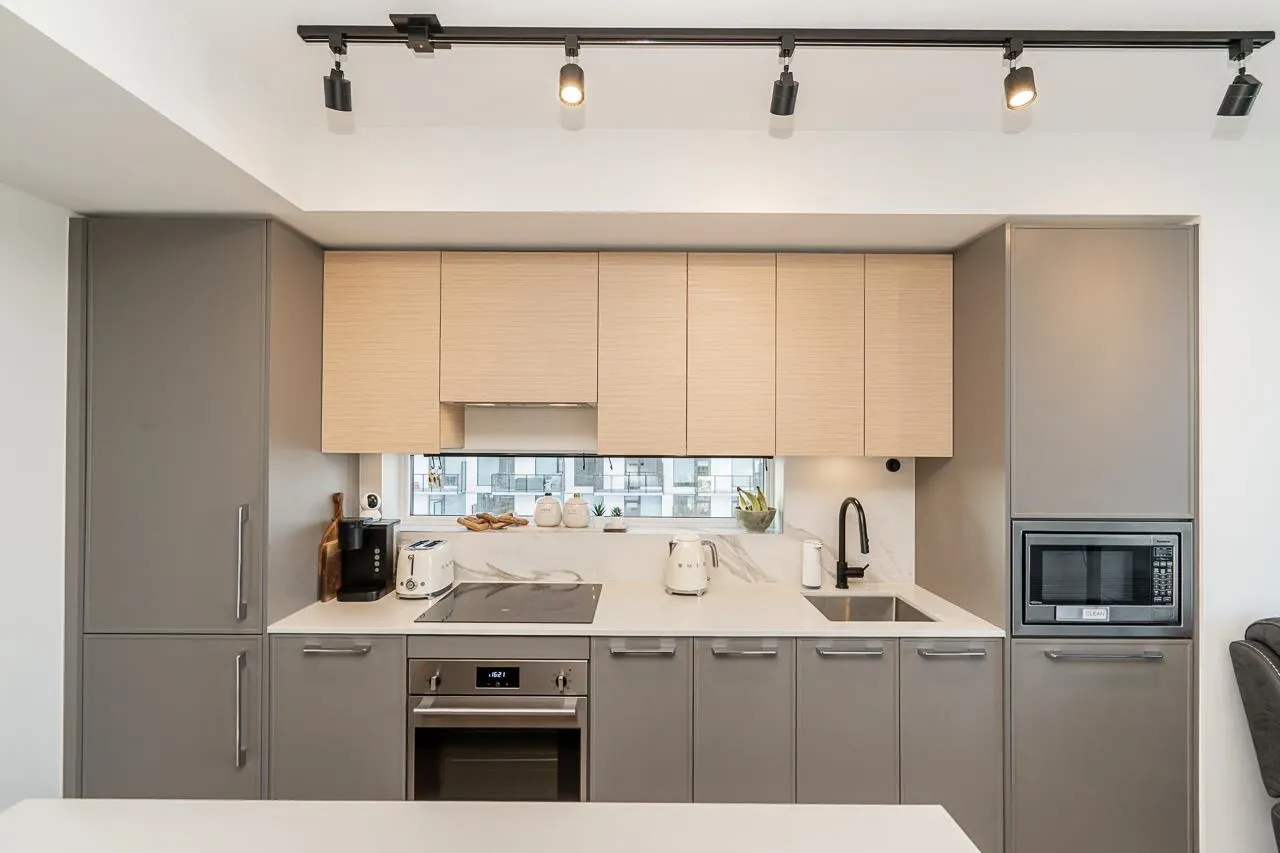 2604 13725 George Junction