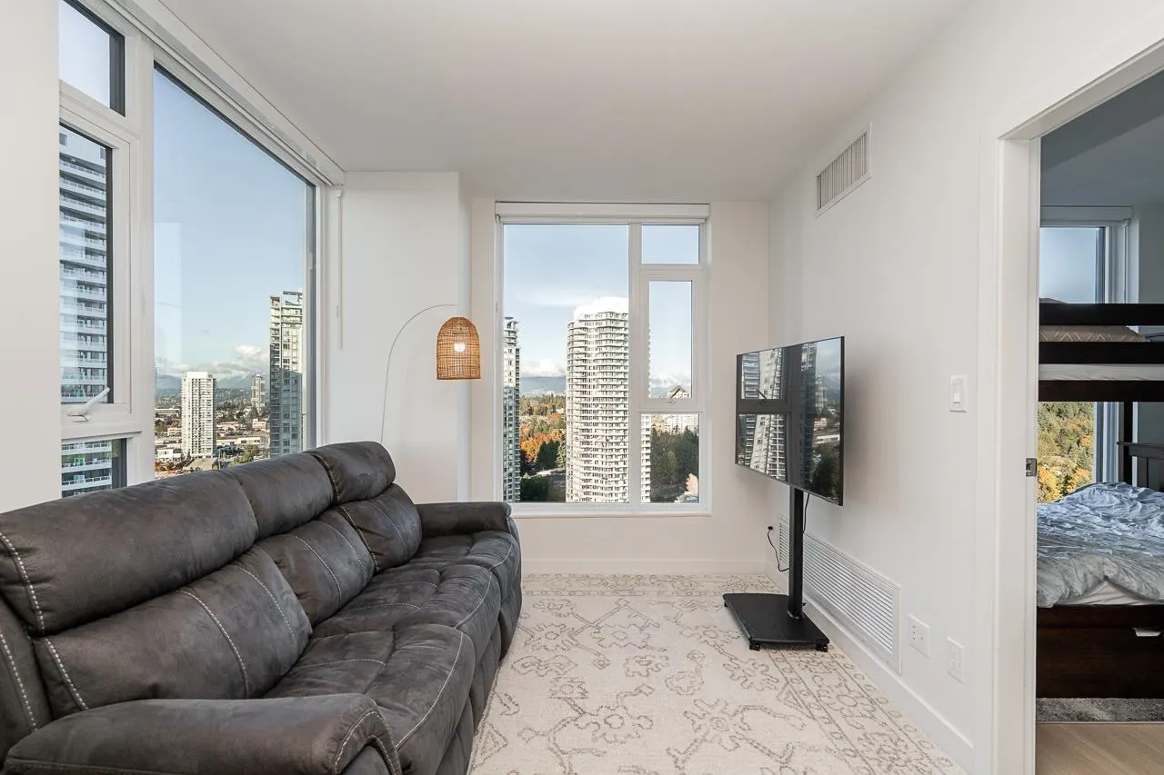 2604 13725 George Junction