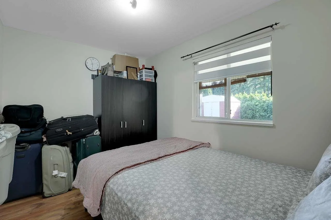 1876 King George Boulevard