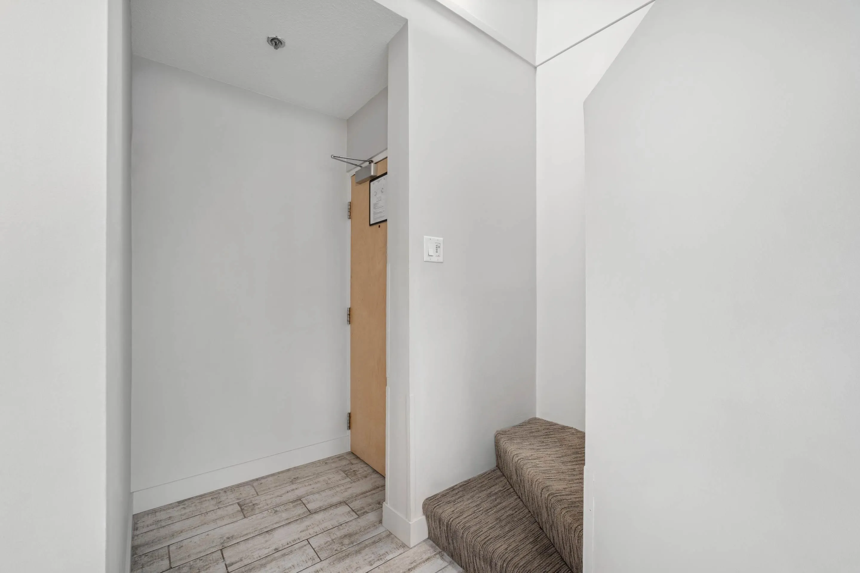 202 4420 Sundial Place