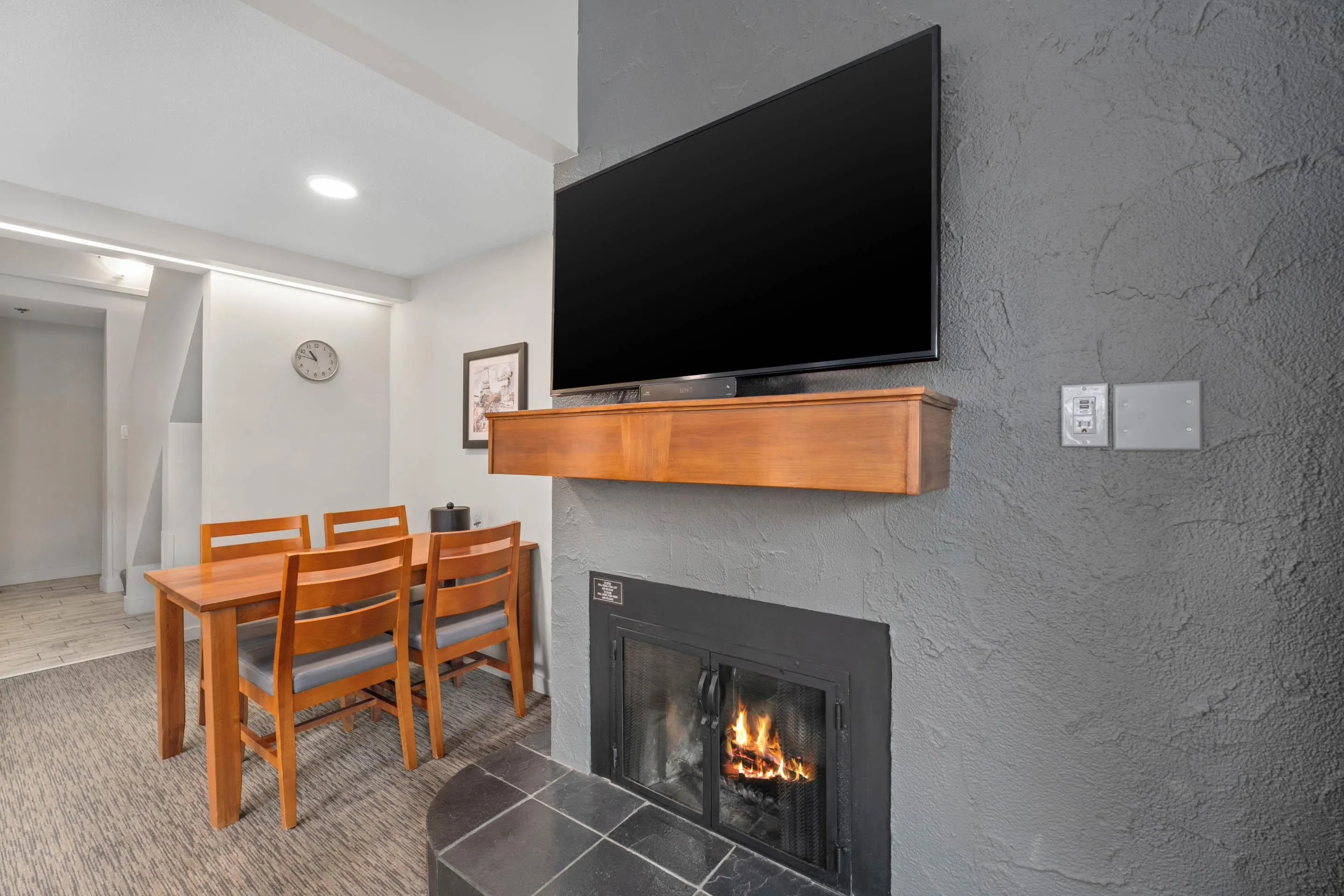 202 4420 Sundial Place