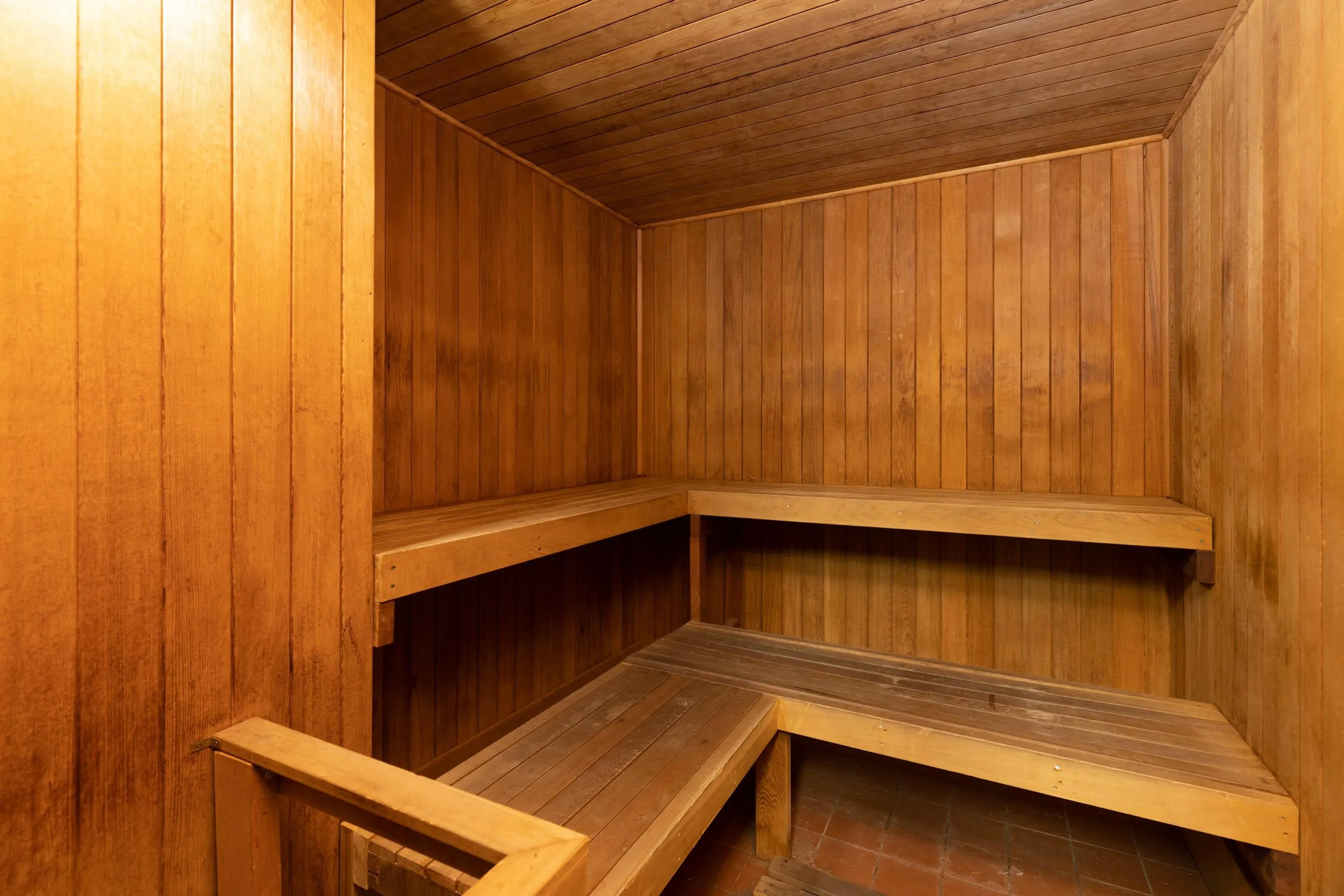 202 4420 Sundial Place