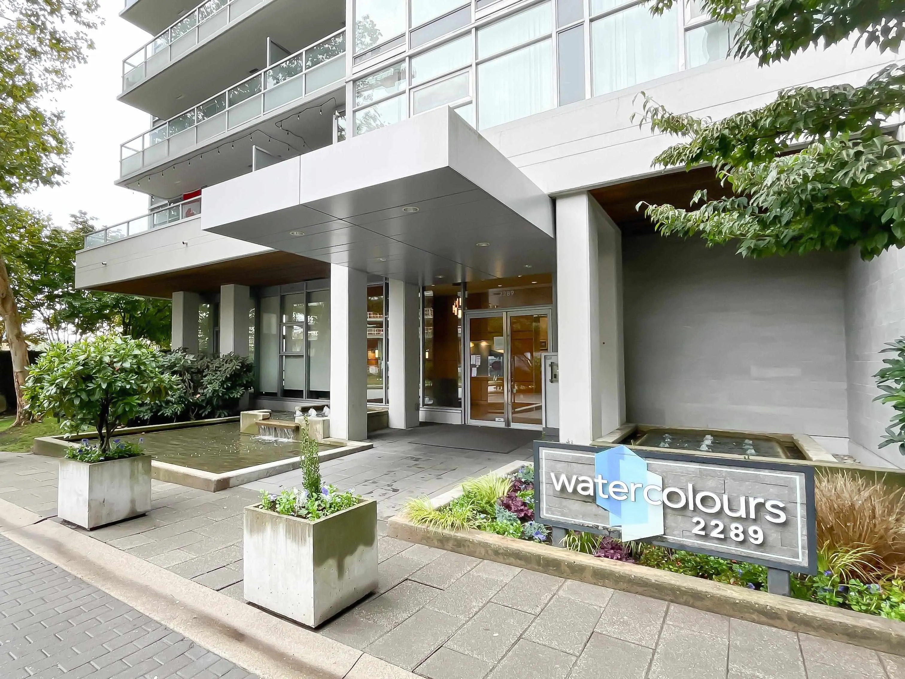 708 2289 Yukon Crescent