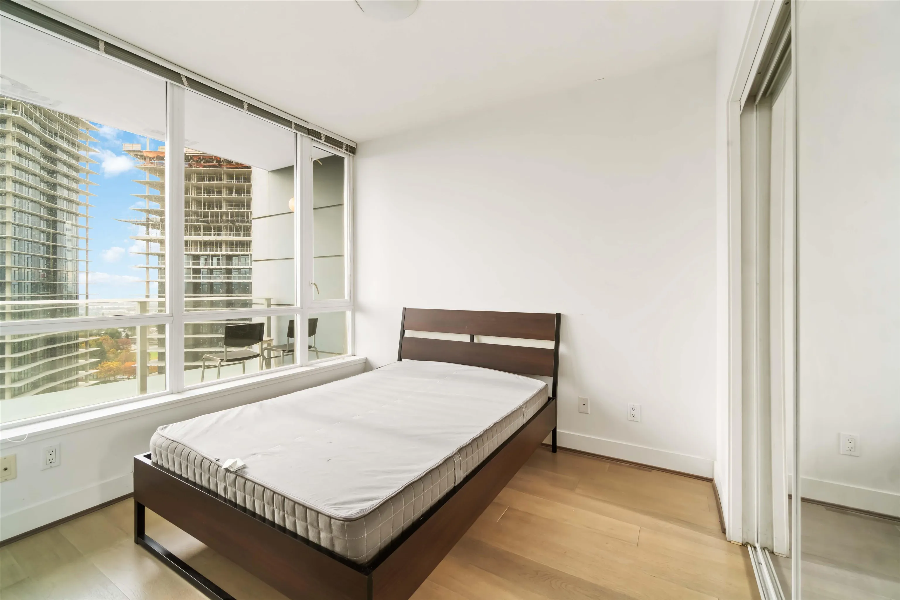 3107 4808 Hazel Street