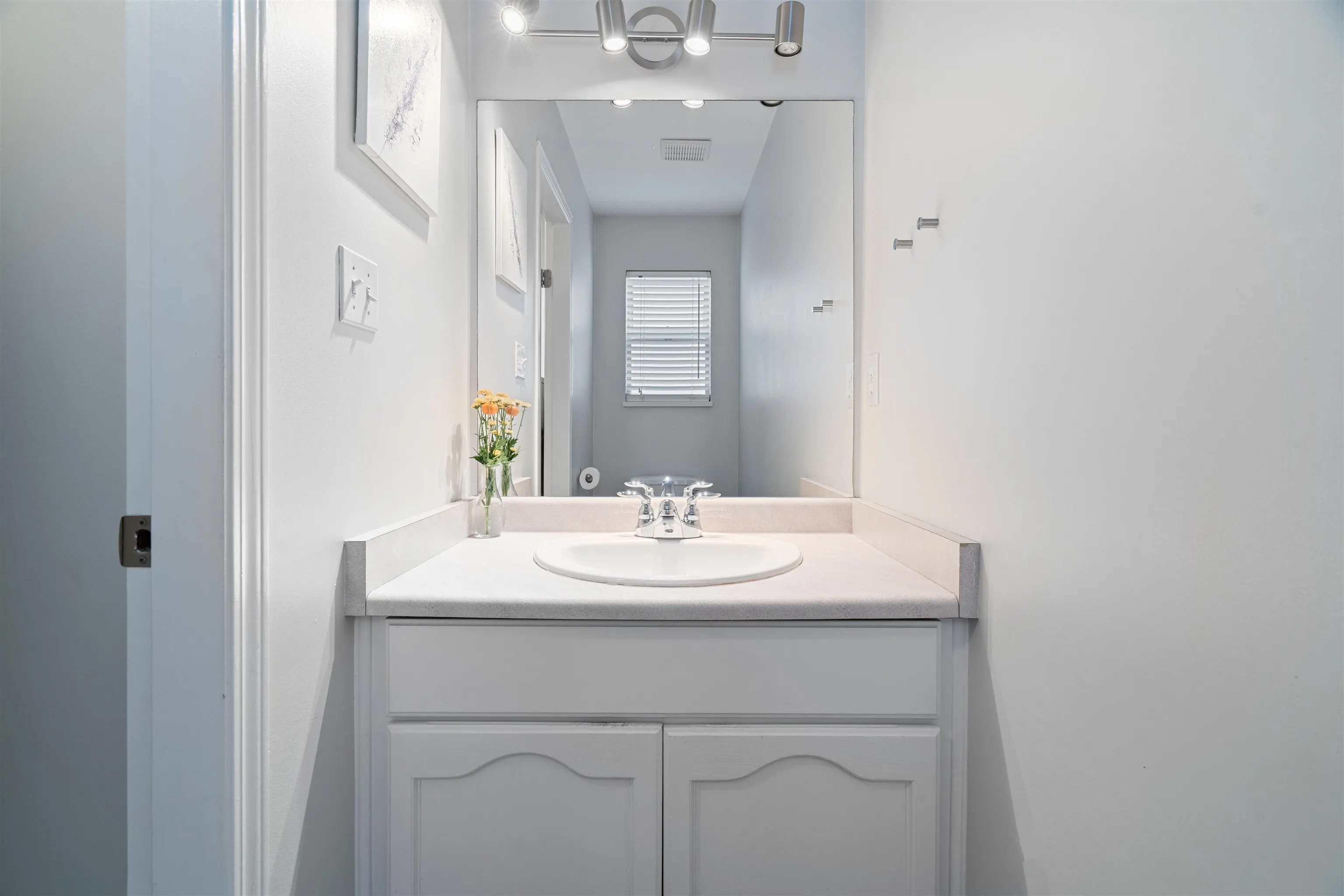 32345 Clinton Avenue