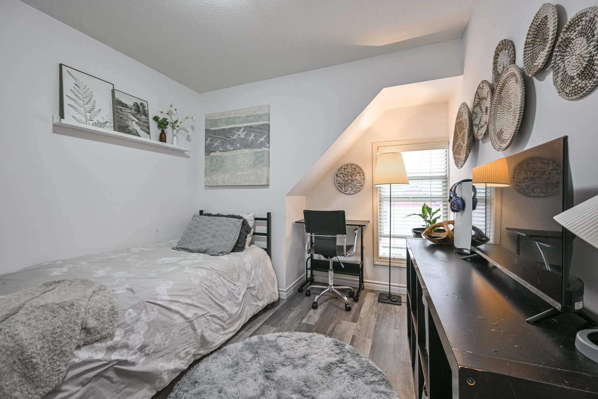 26 36169 Lower Sumas Mountain Road