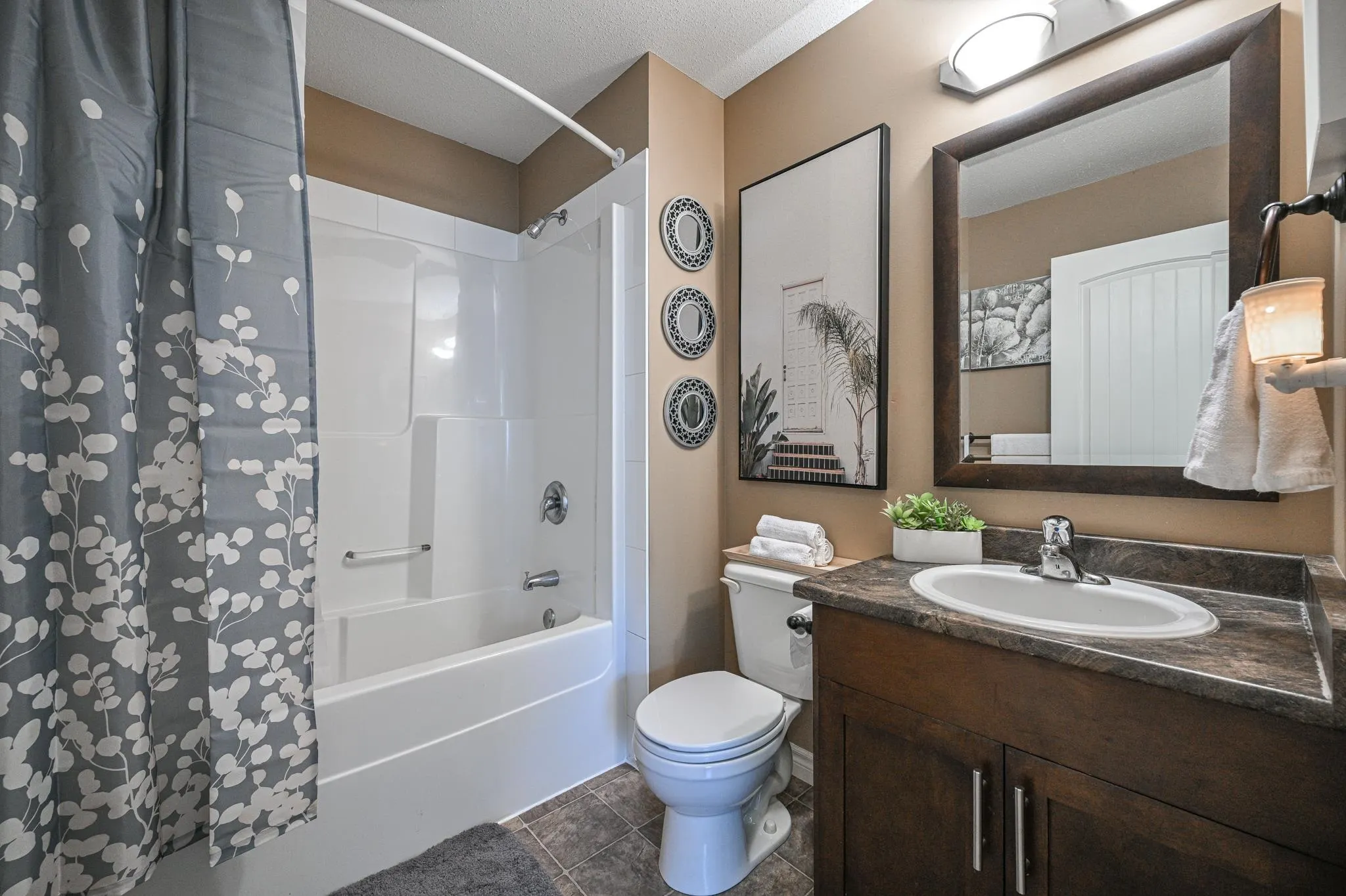 26 36169 Lower Sumas Mountain Road