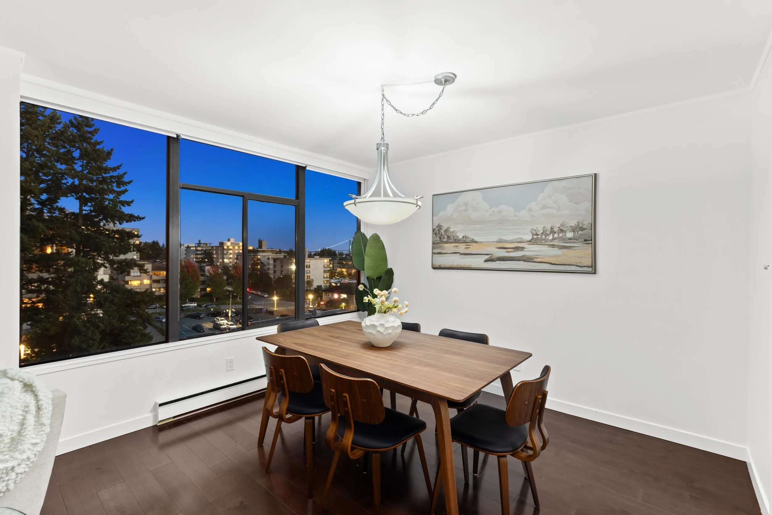 704 1480 Duchess Avenue