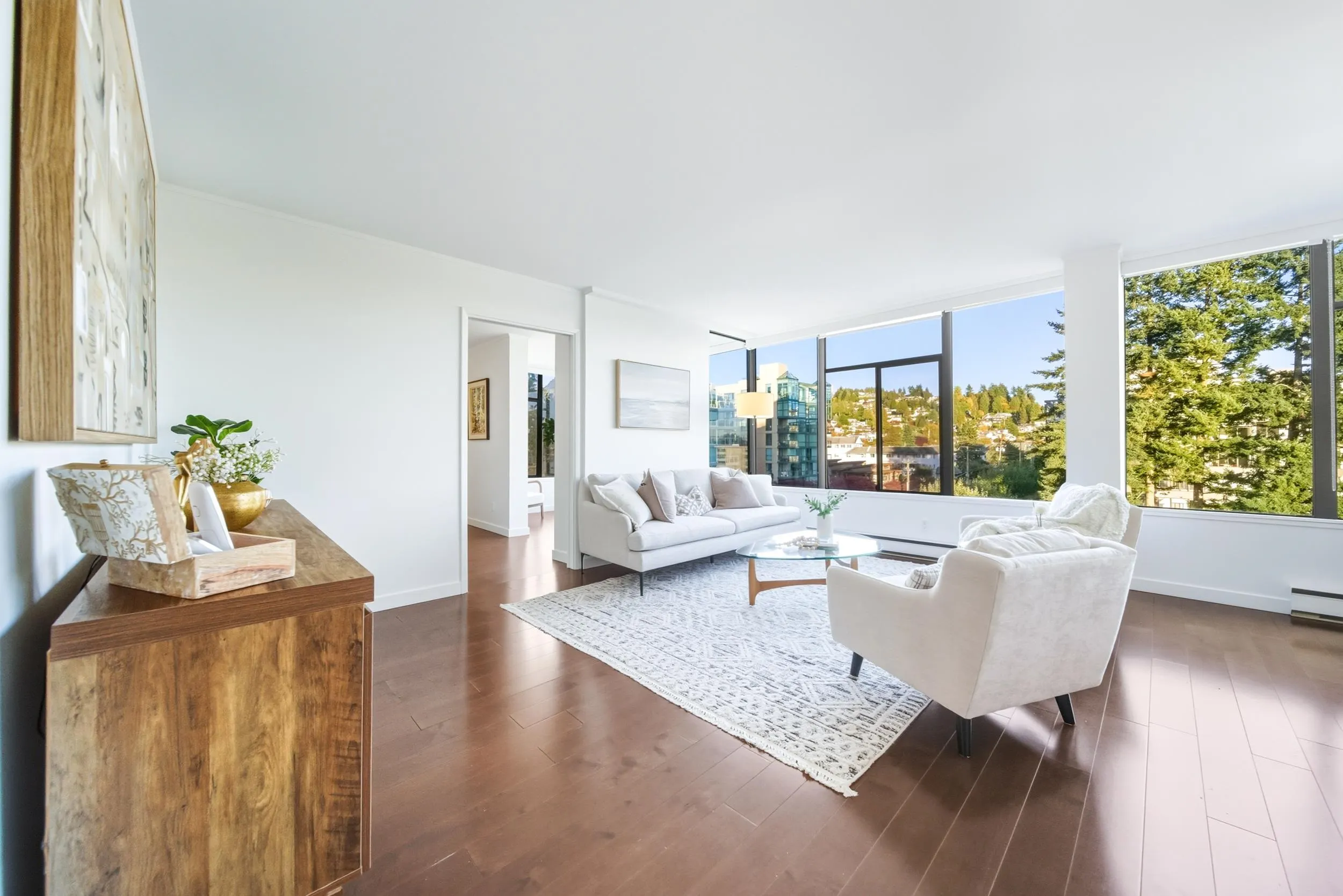 704 1480 Duchess Avenue