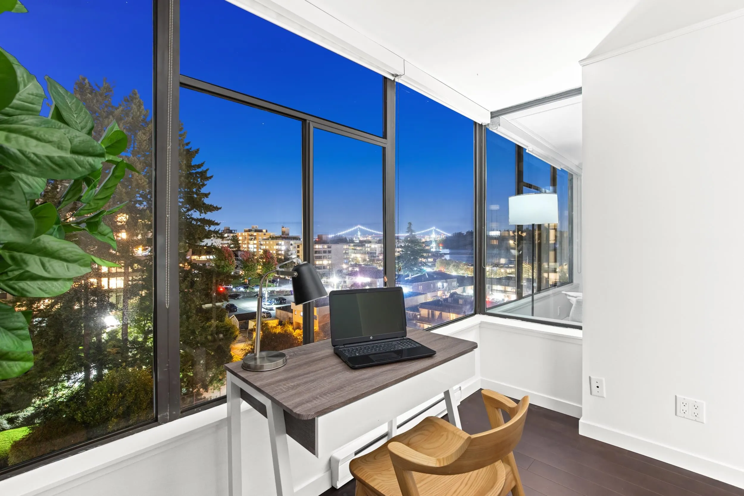 704 1480 Duchess Avenue