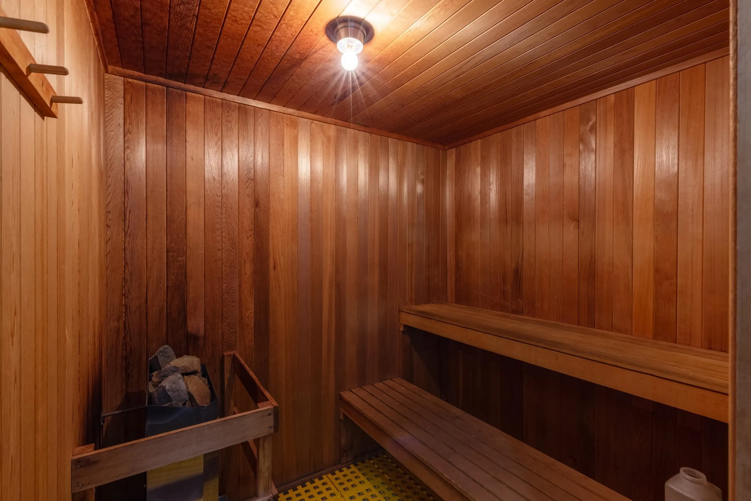 704 1480 Duchess Avenue