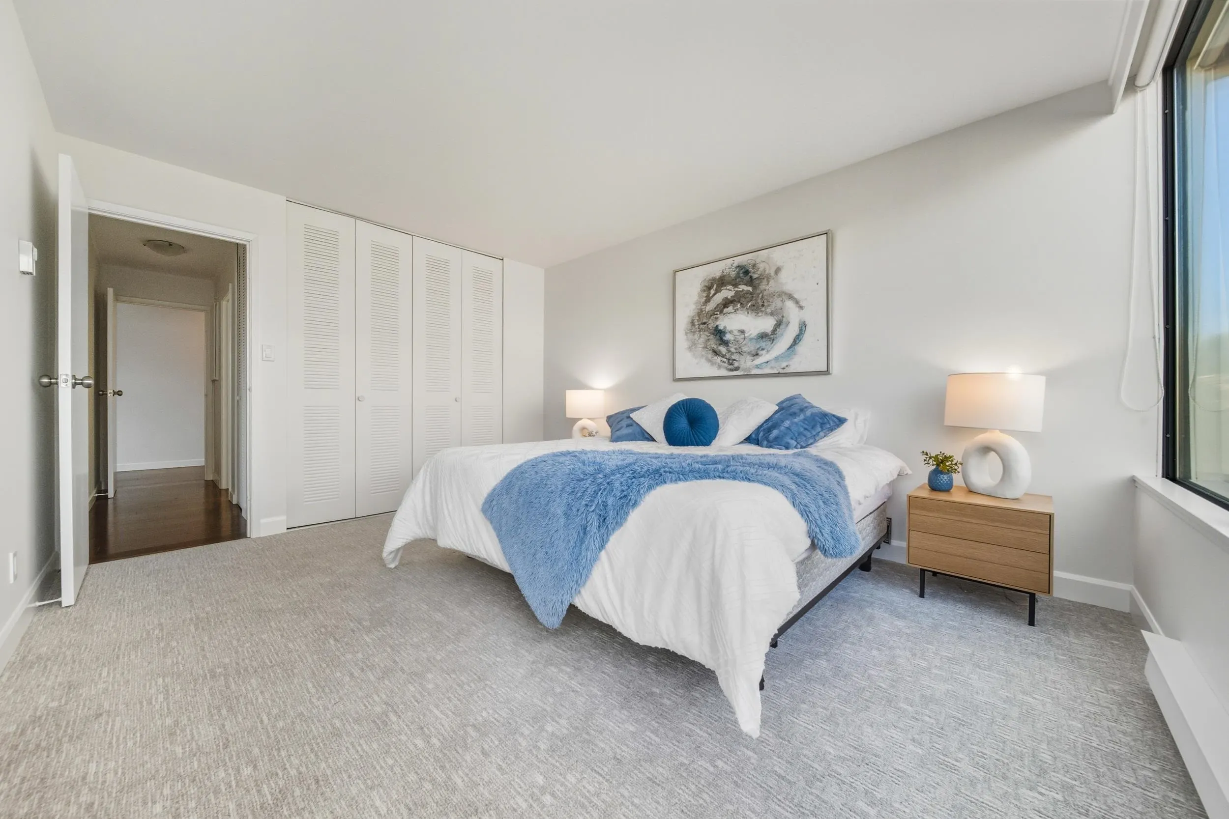 704 1480 Duchess Avenue