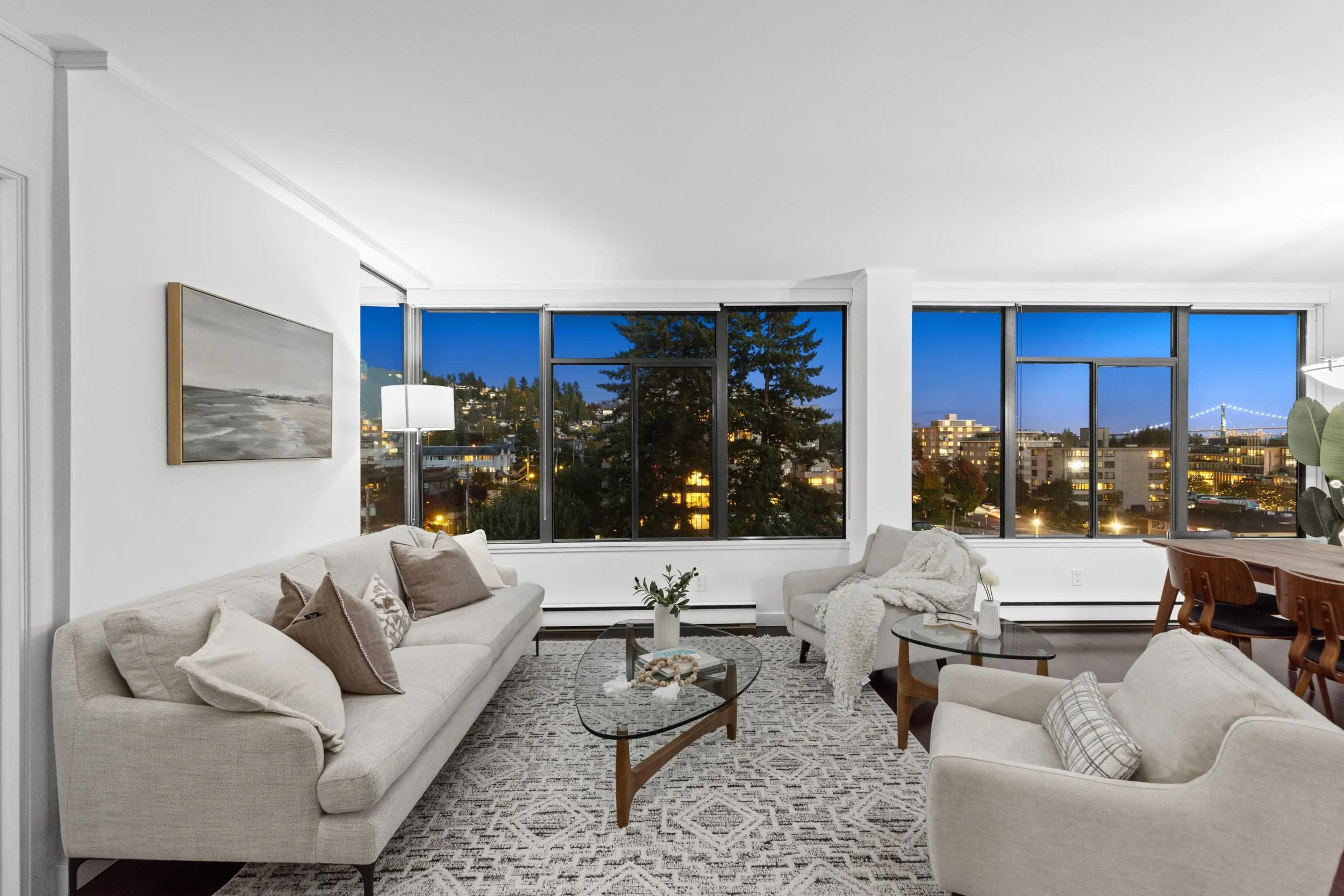 704 1480 Duchess Avenue