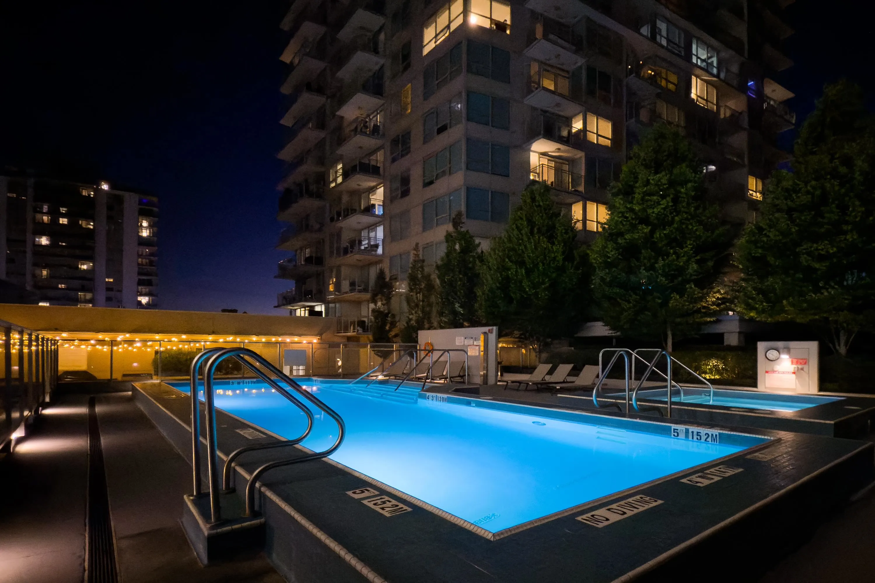 2302 125 E 14th Street